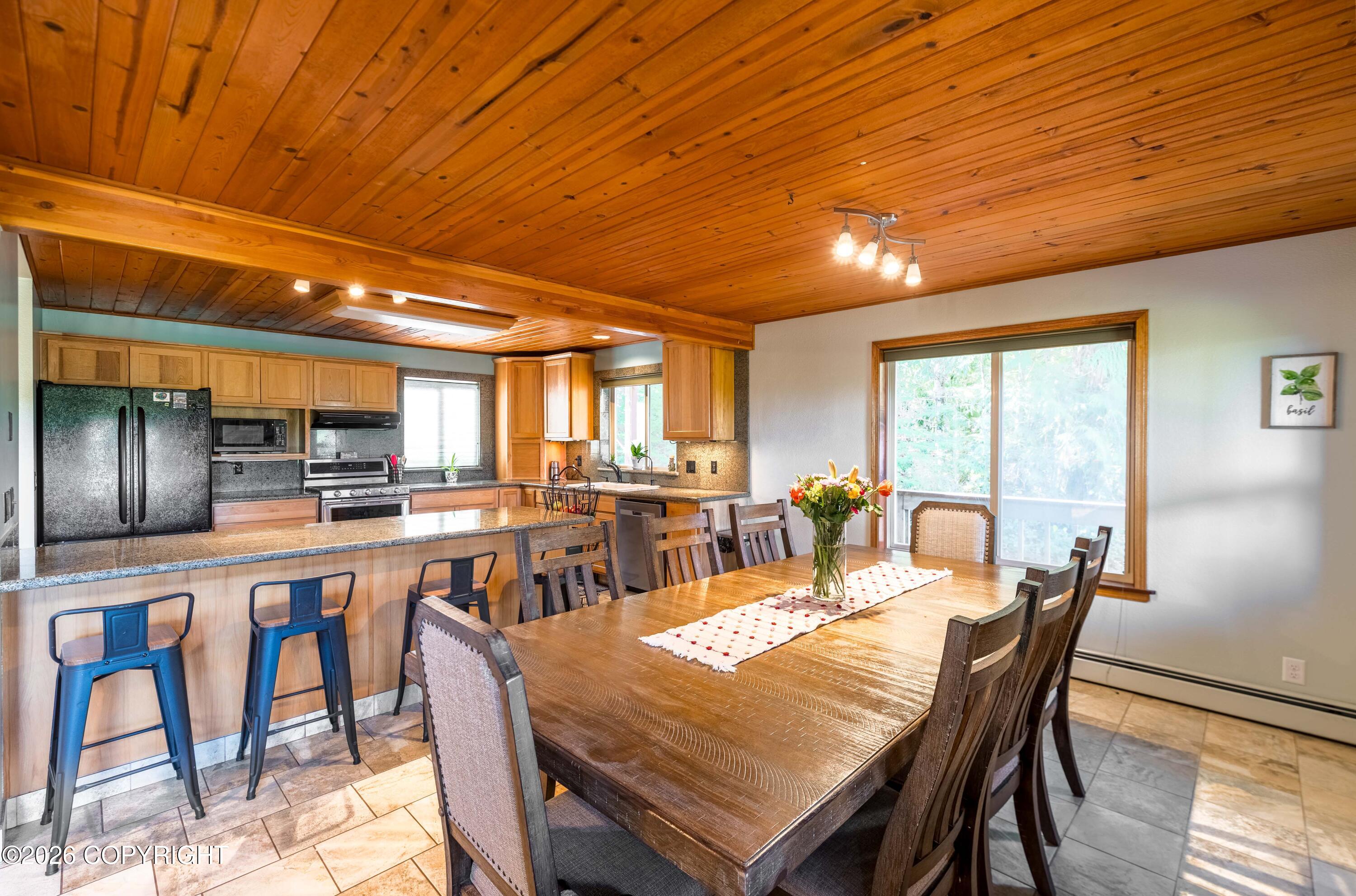 16409 Waterfall Road Property Photo 13