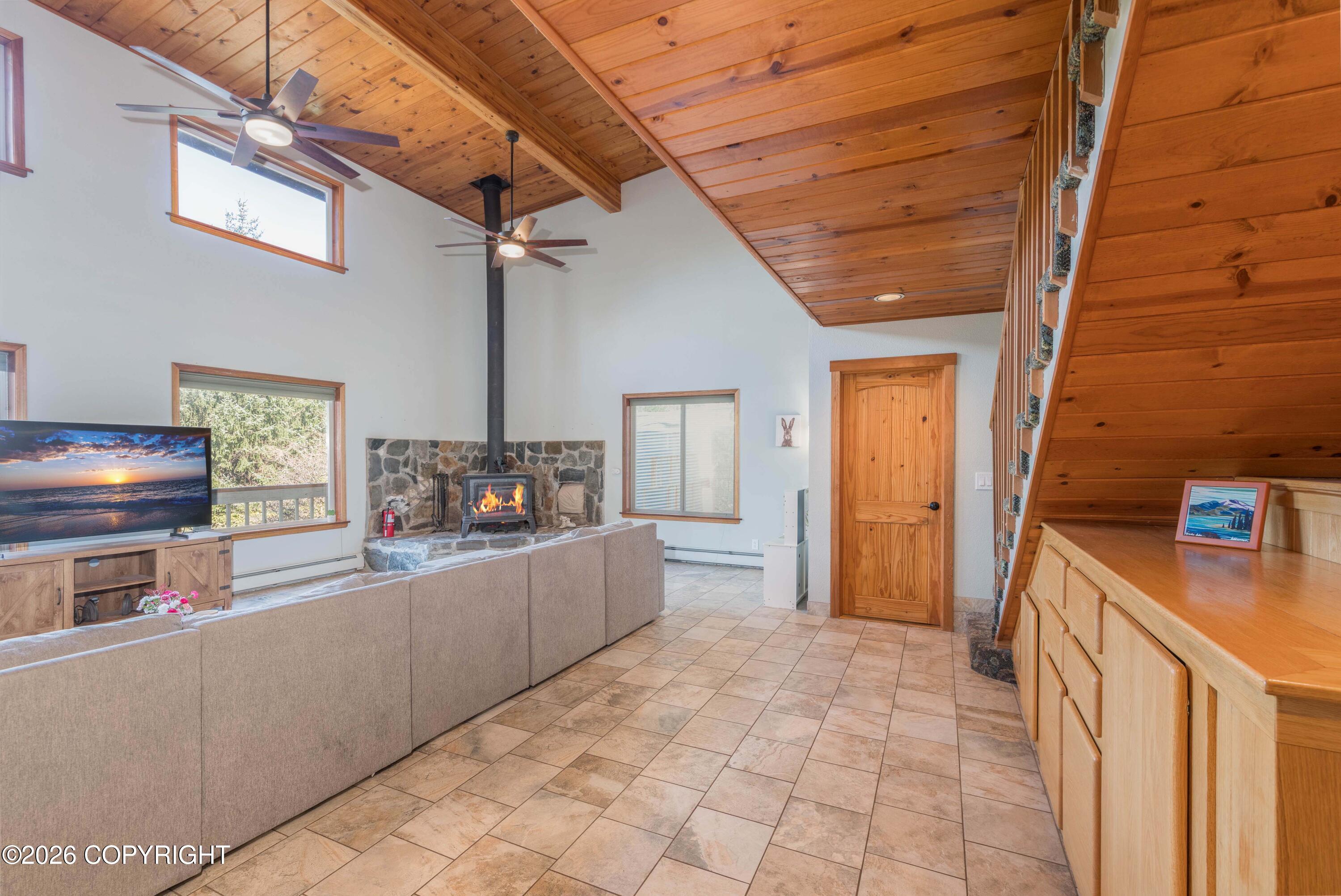 16409 Waterfall Road Property Photo 18