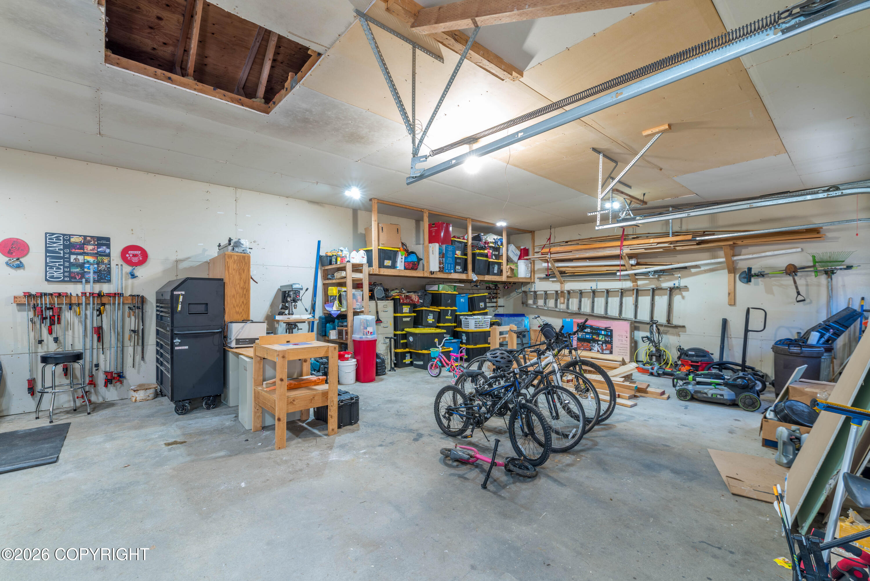 16409 Waterfall Road Property Photo 34