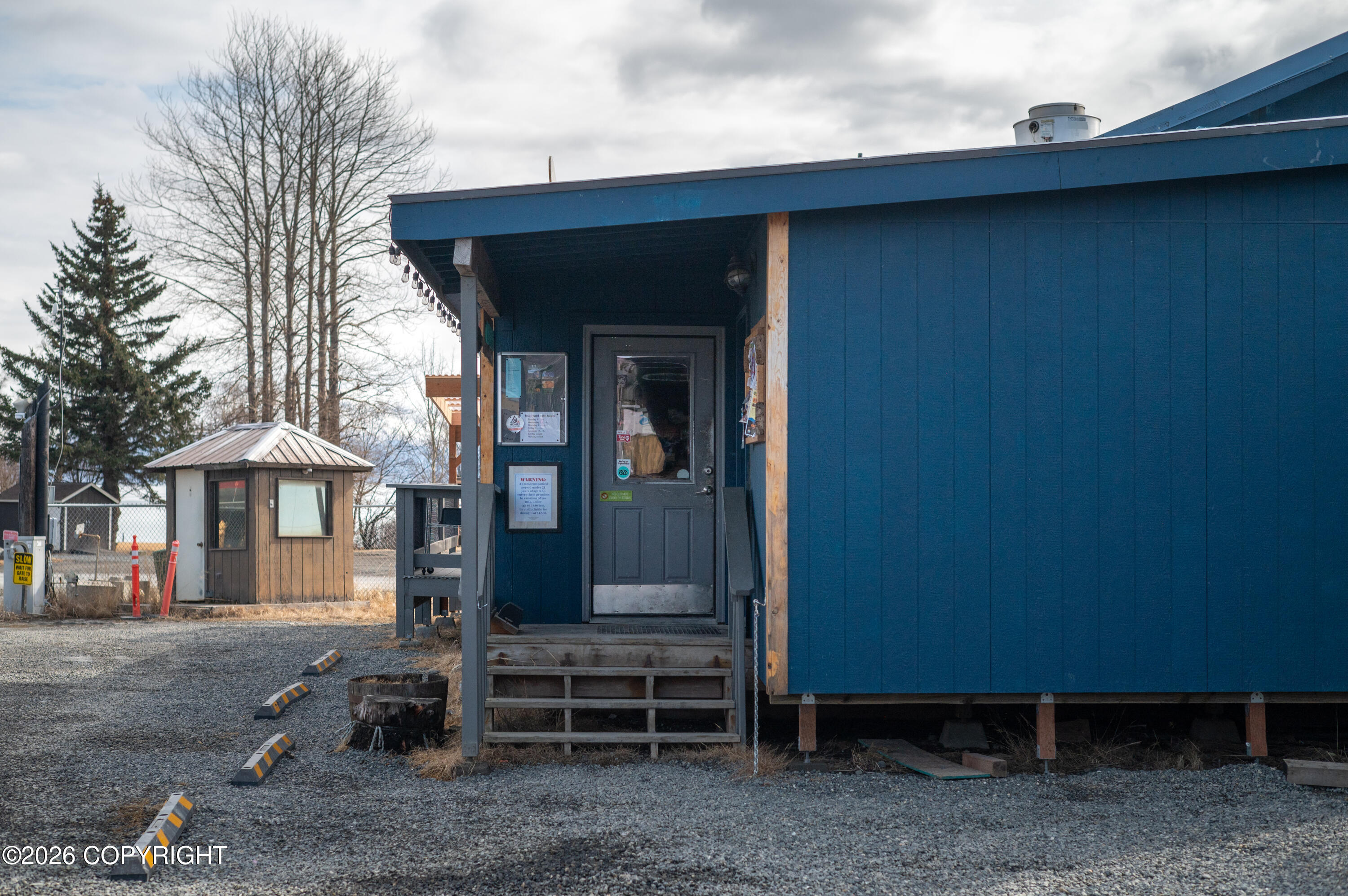 5075 Kachemak Drive Property Photo 6
