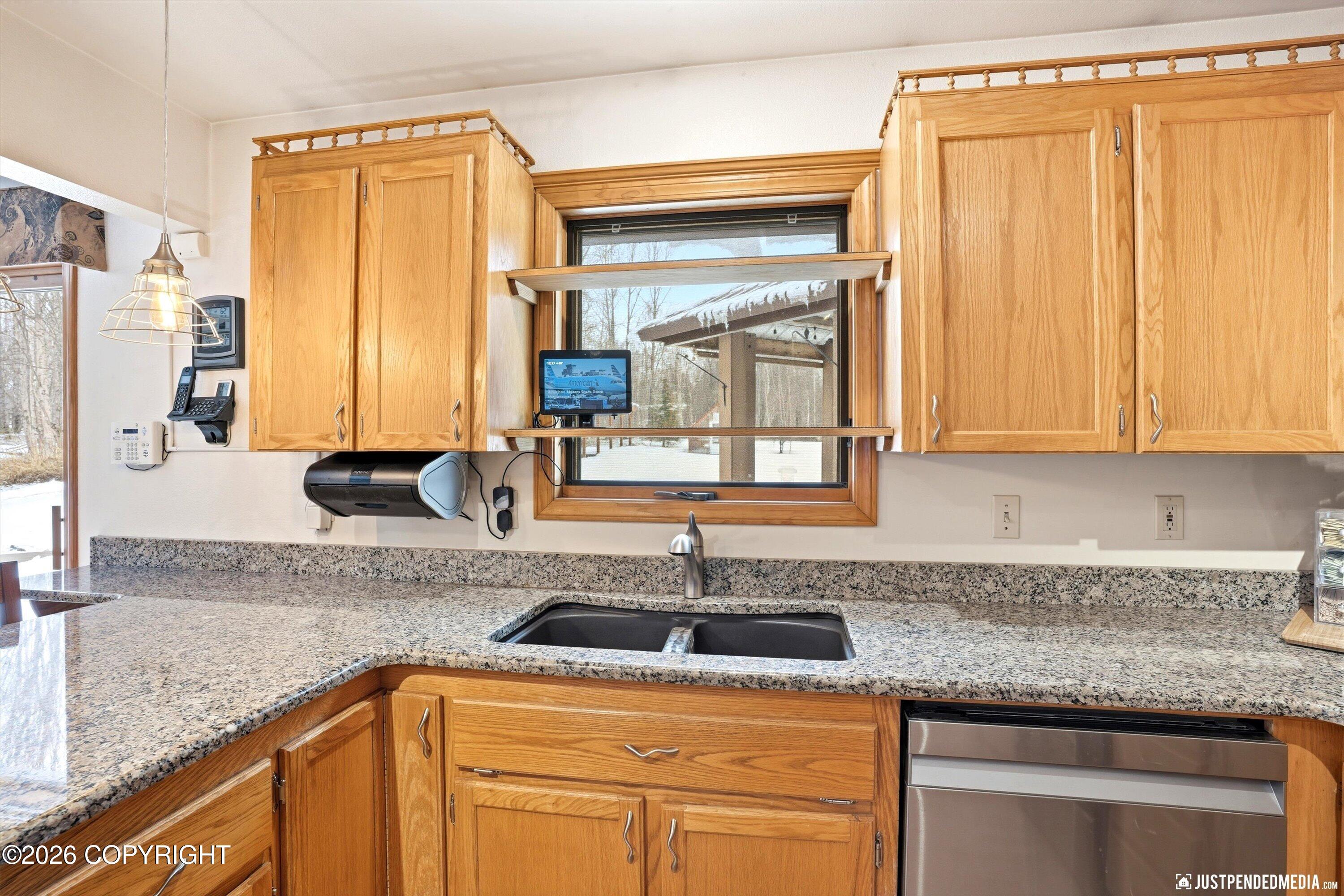 5853 E Edgerton Parks Road Property Photo 14