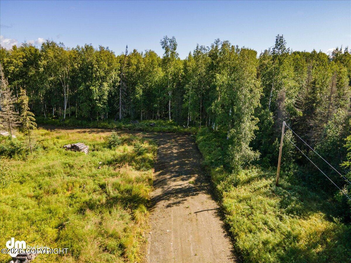 10429 S Lewis Loop Property Photo 13