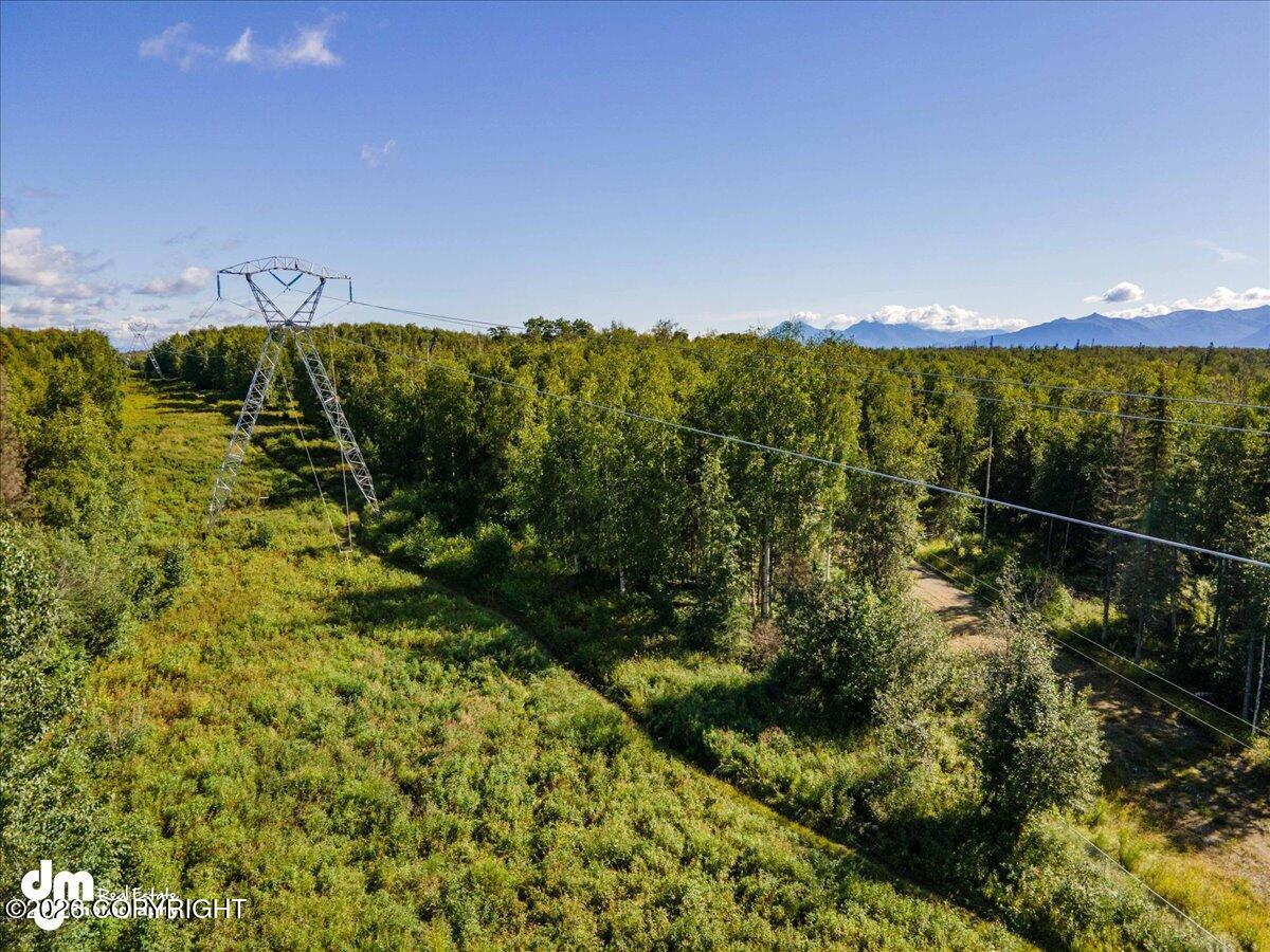 10429 S Lewis Loop Property Photo 17