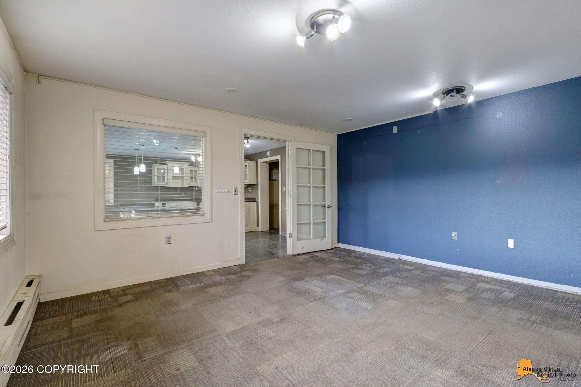 6726 Greenwood Street Property Photo 7