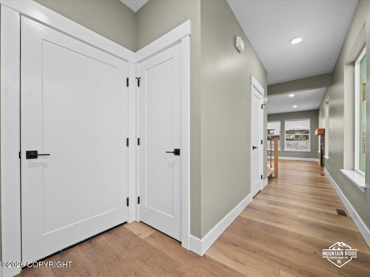 2470 S Sanctuary Drive Property Photo 8