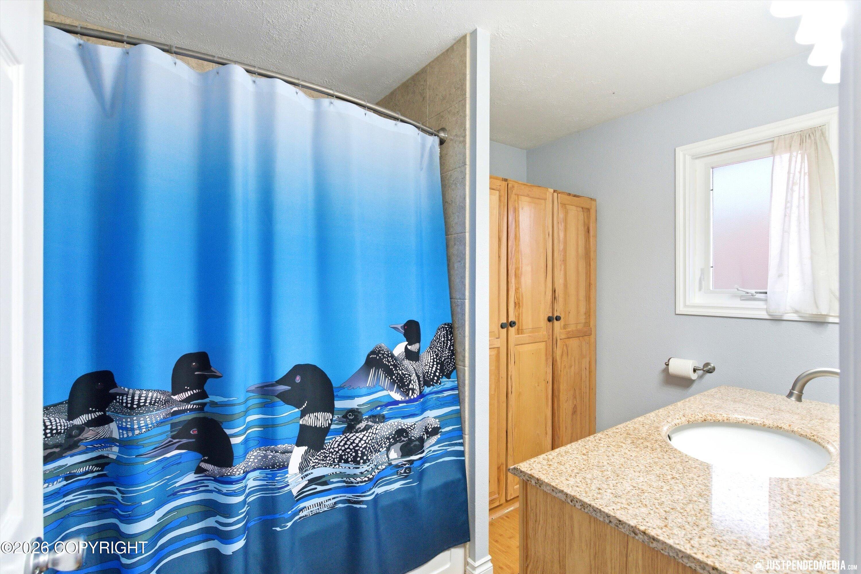 6760 E Bogard Road Property Photo 9