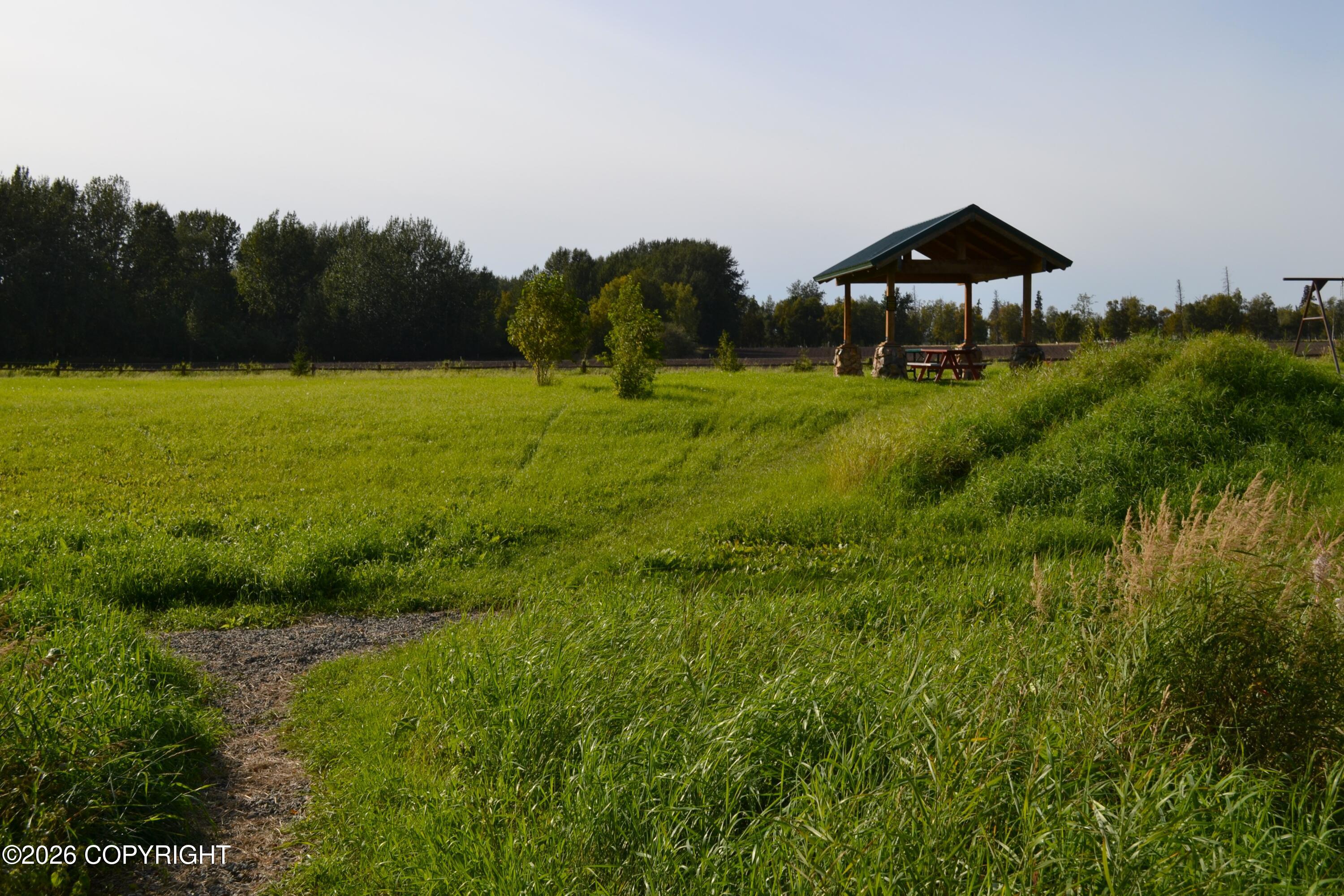 1381 N River Rock Circle Property Photo 18