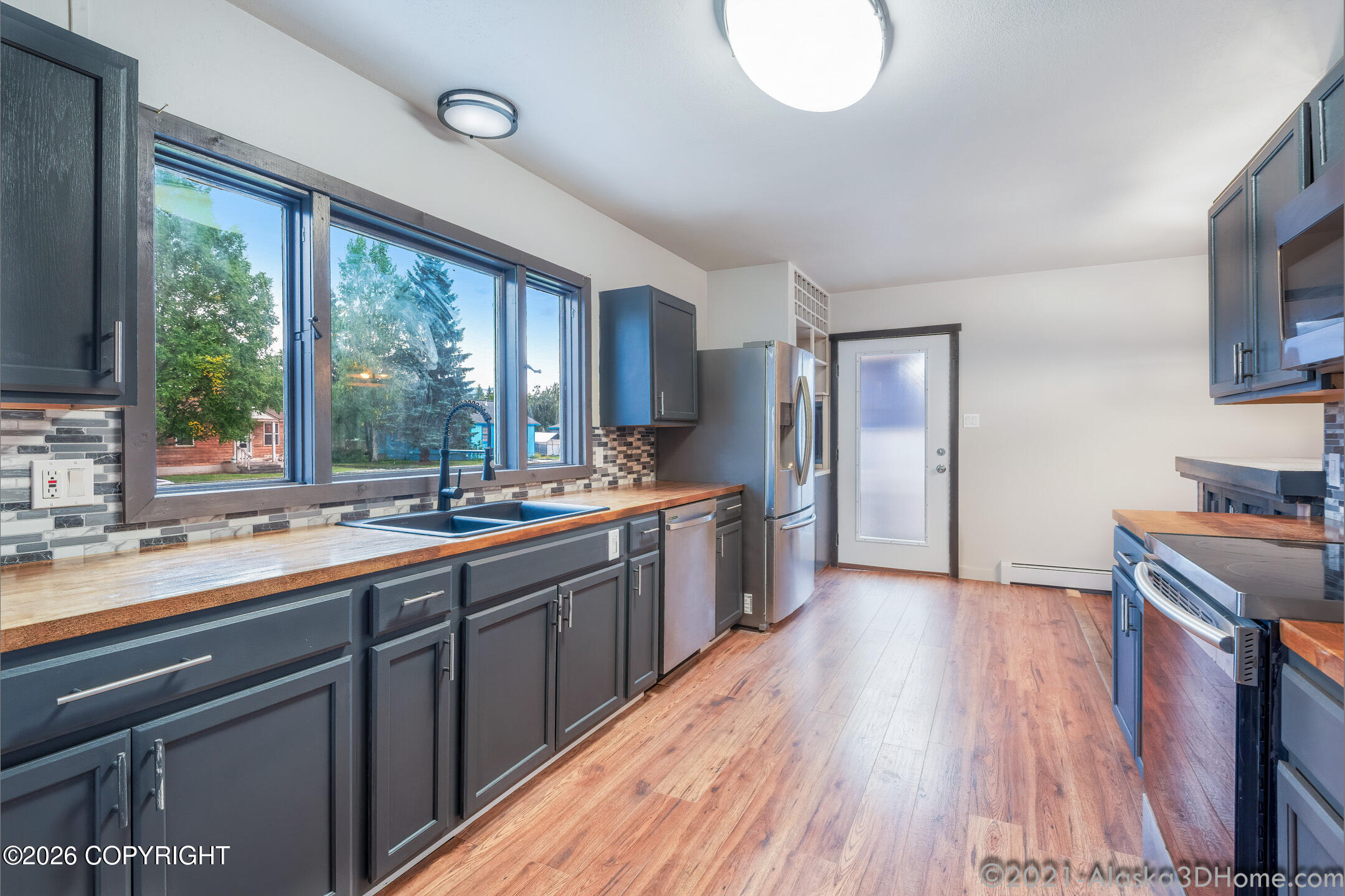 1328 Birchwood Street Property Photo 13