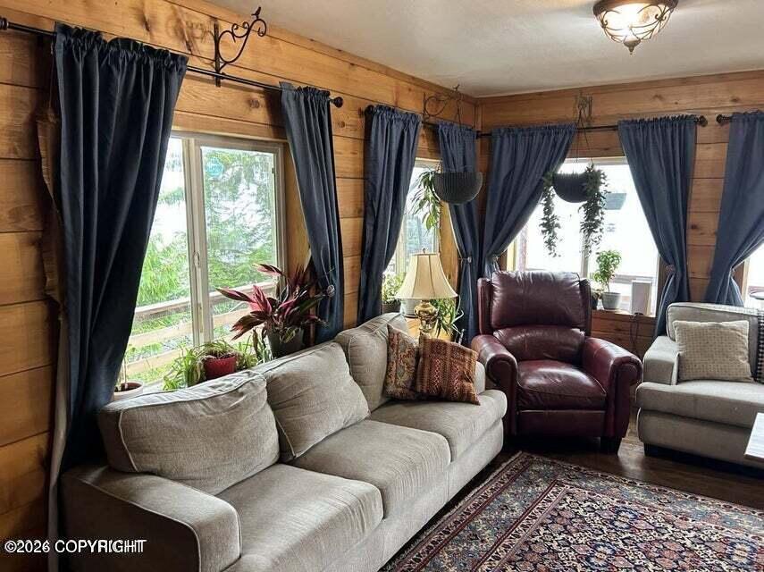 L1 B10 Property Photo 4