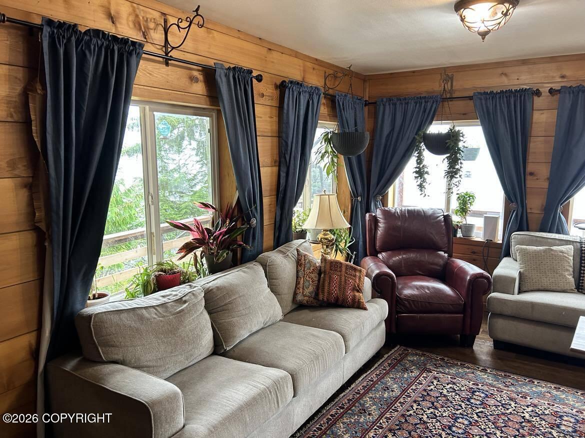L1 B10 Property Photo 30