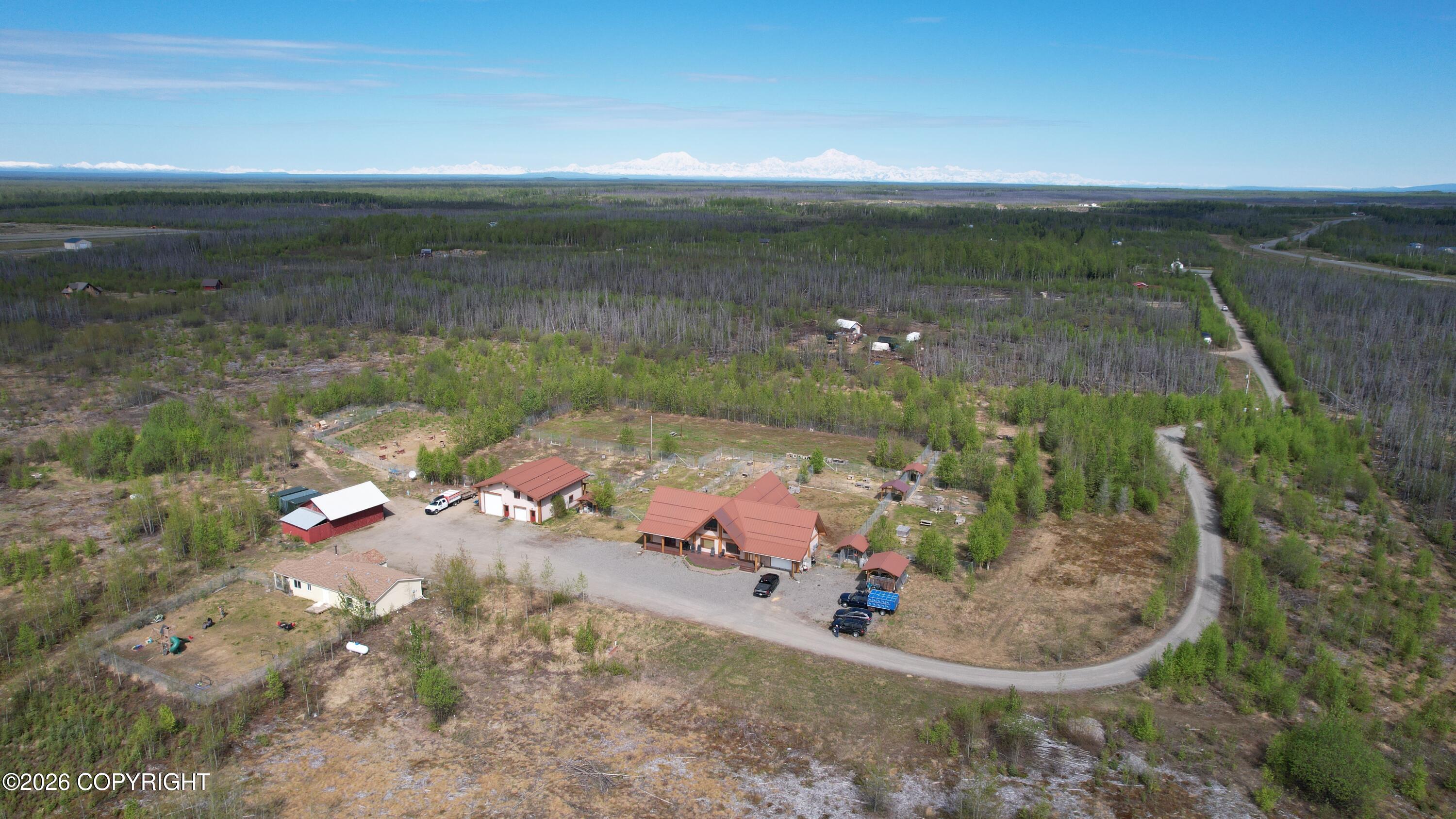 18098 N Hines Road Property Photo 4