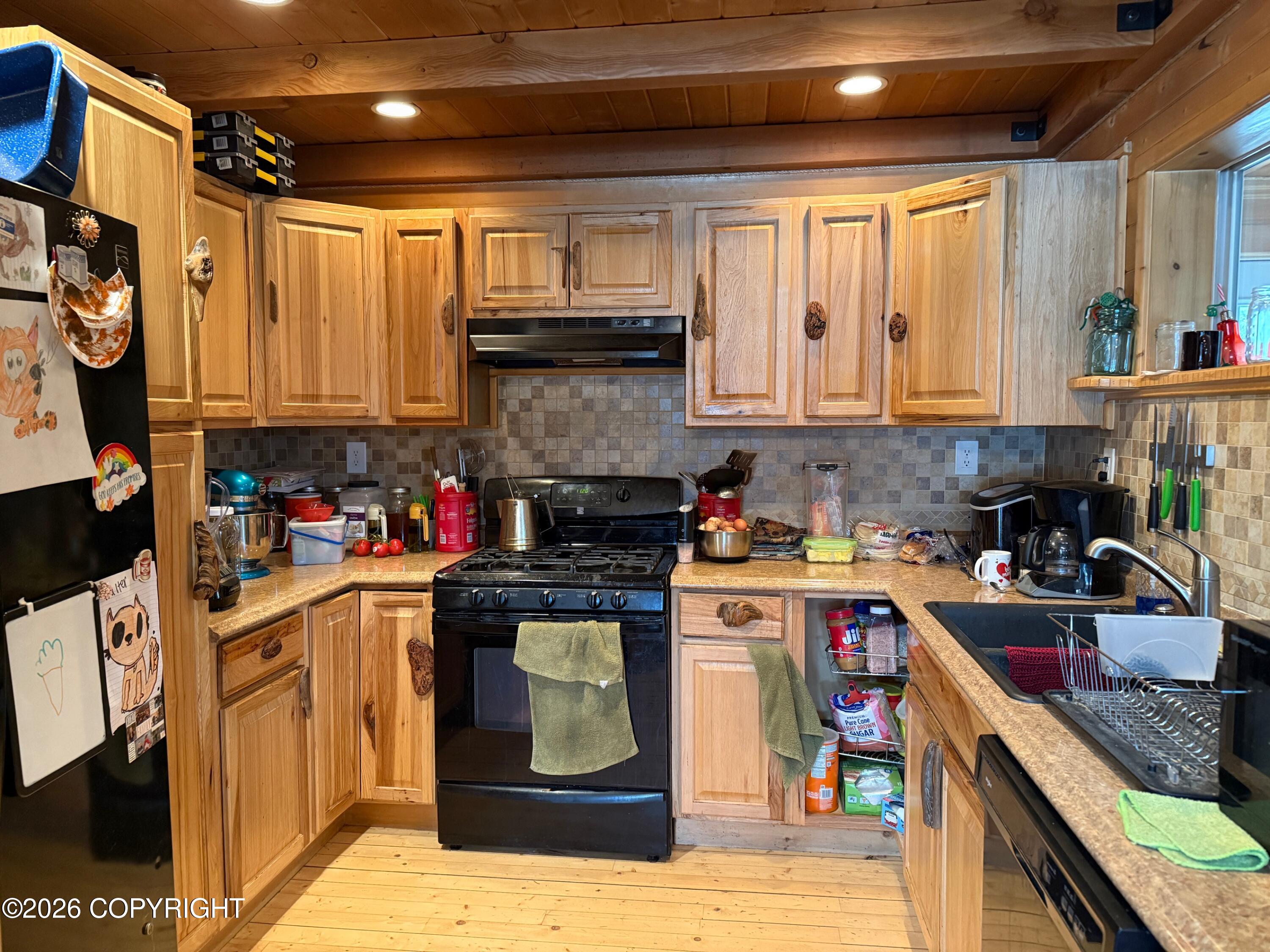 15.25 Edgerton Highway Property Photo 5