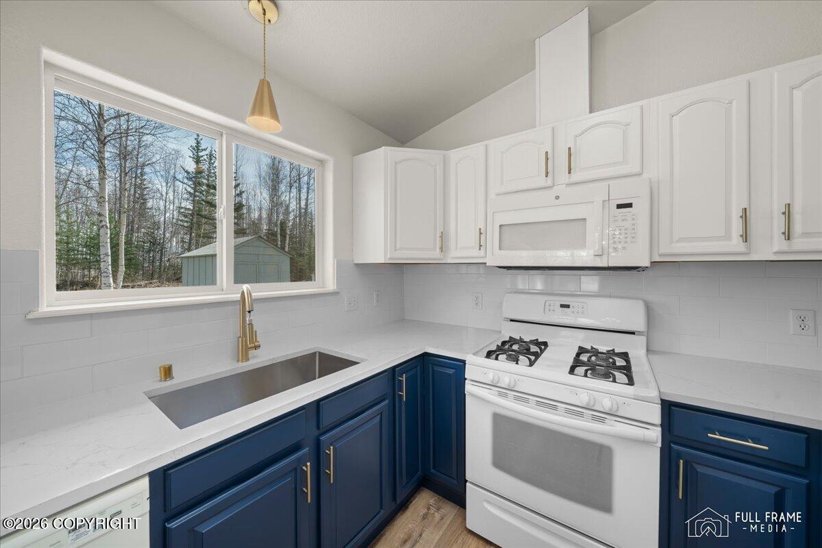4299 N Wasilla Fishhook Road Property Photo 13