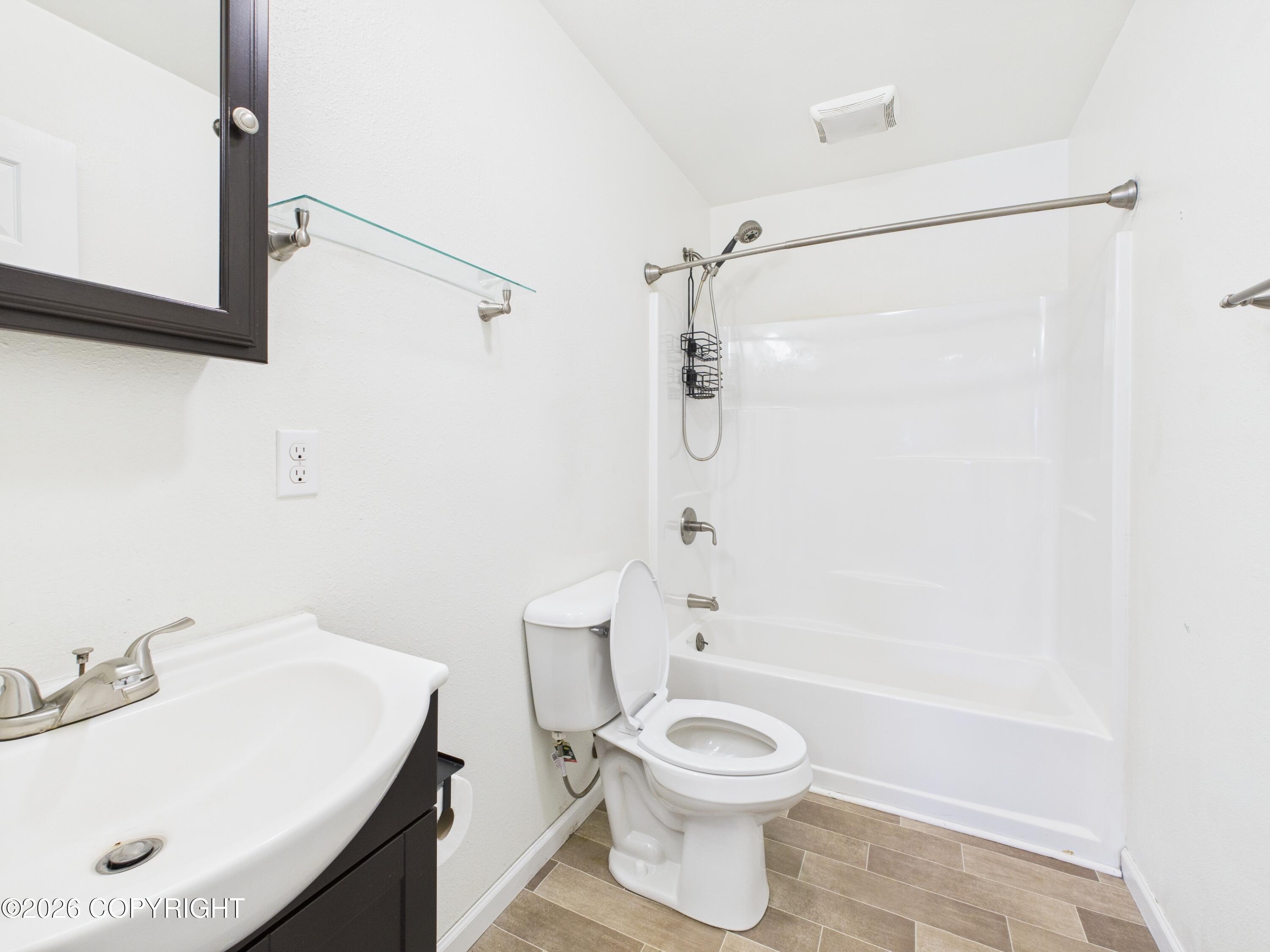 2377 Edsson Avenue Property Photo 11