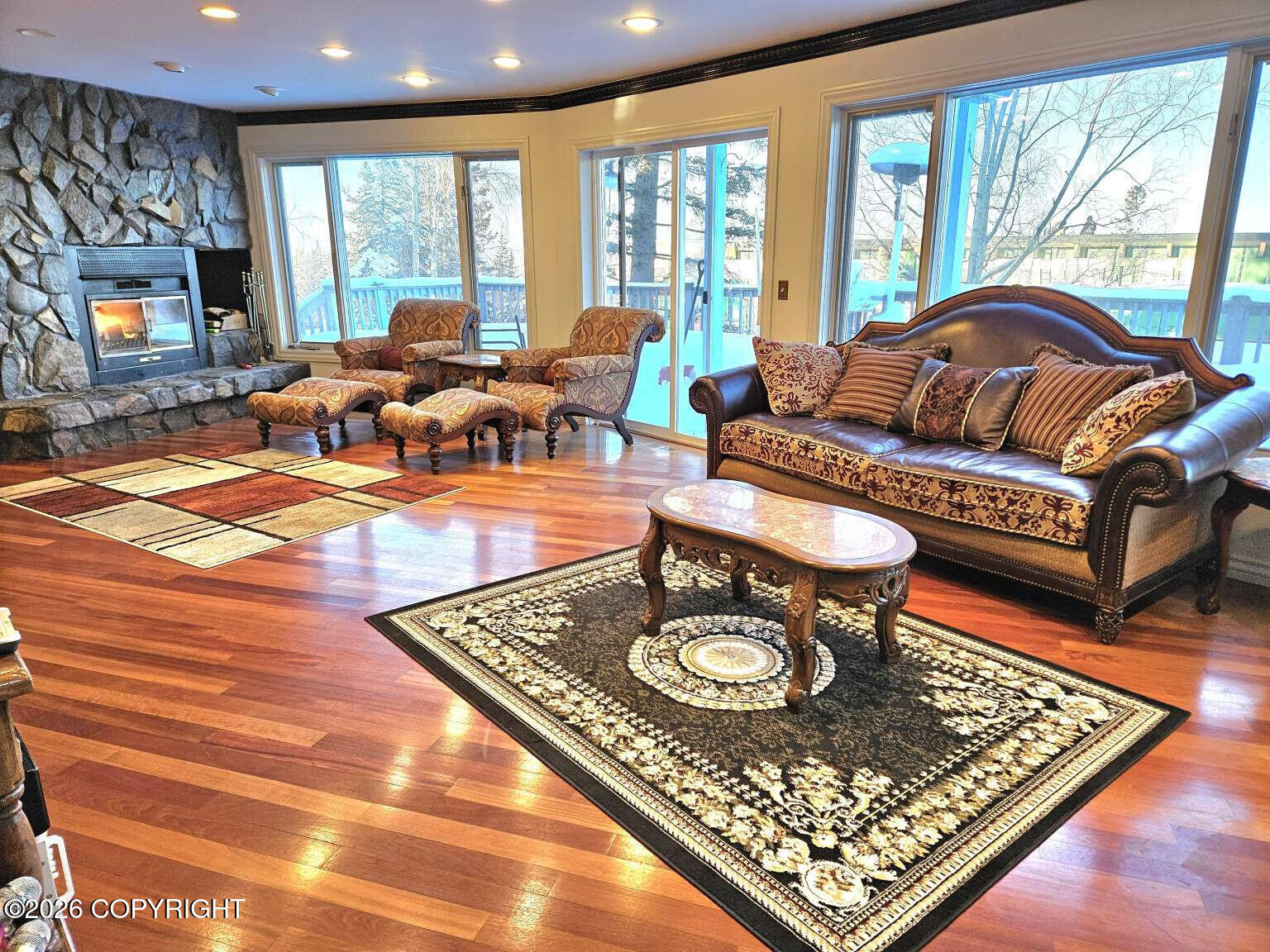 10501 Treeline Court Property Photo 18