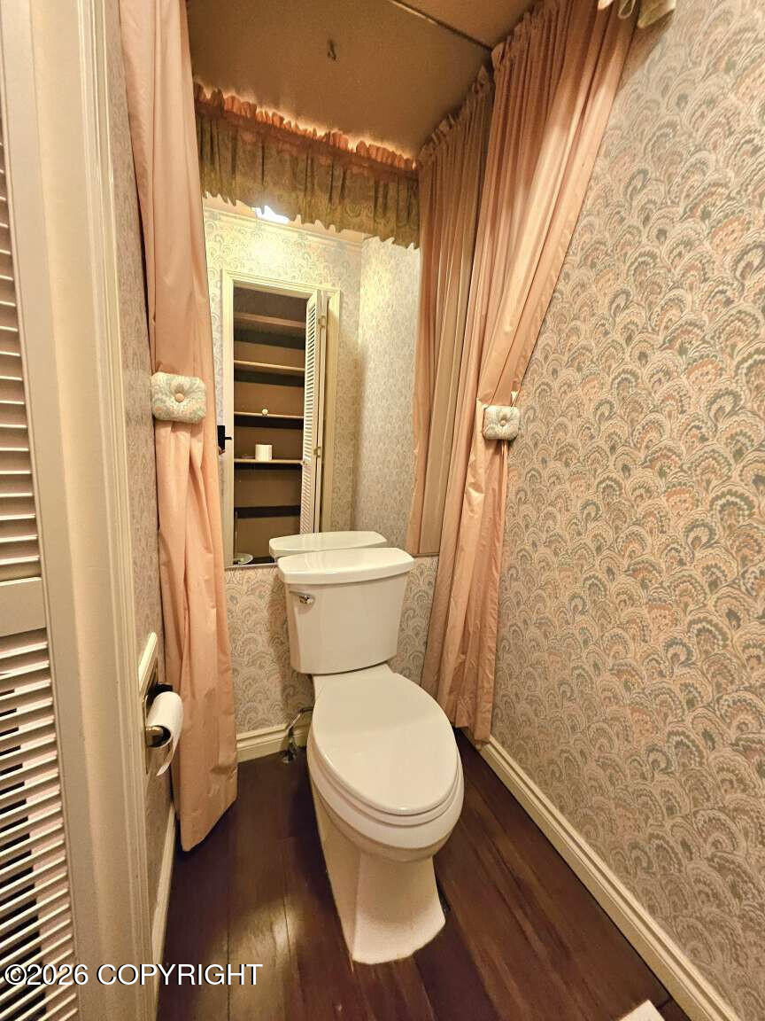 10501 Treeline Court Property Photo 31
