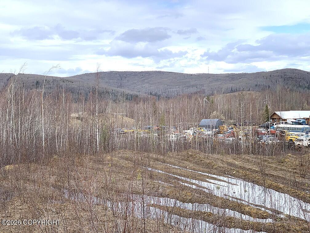 1731 N Old Steese Highway Property Photo 33