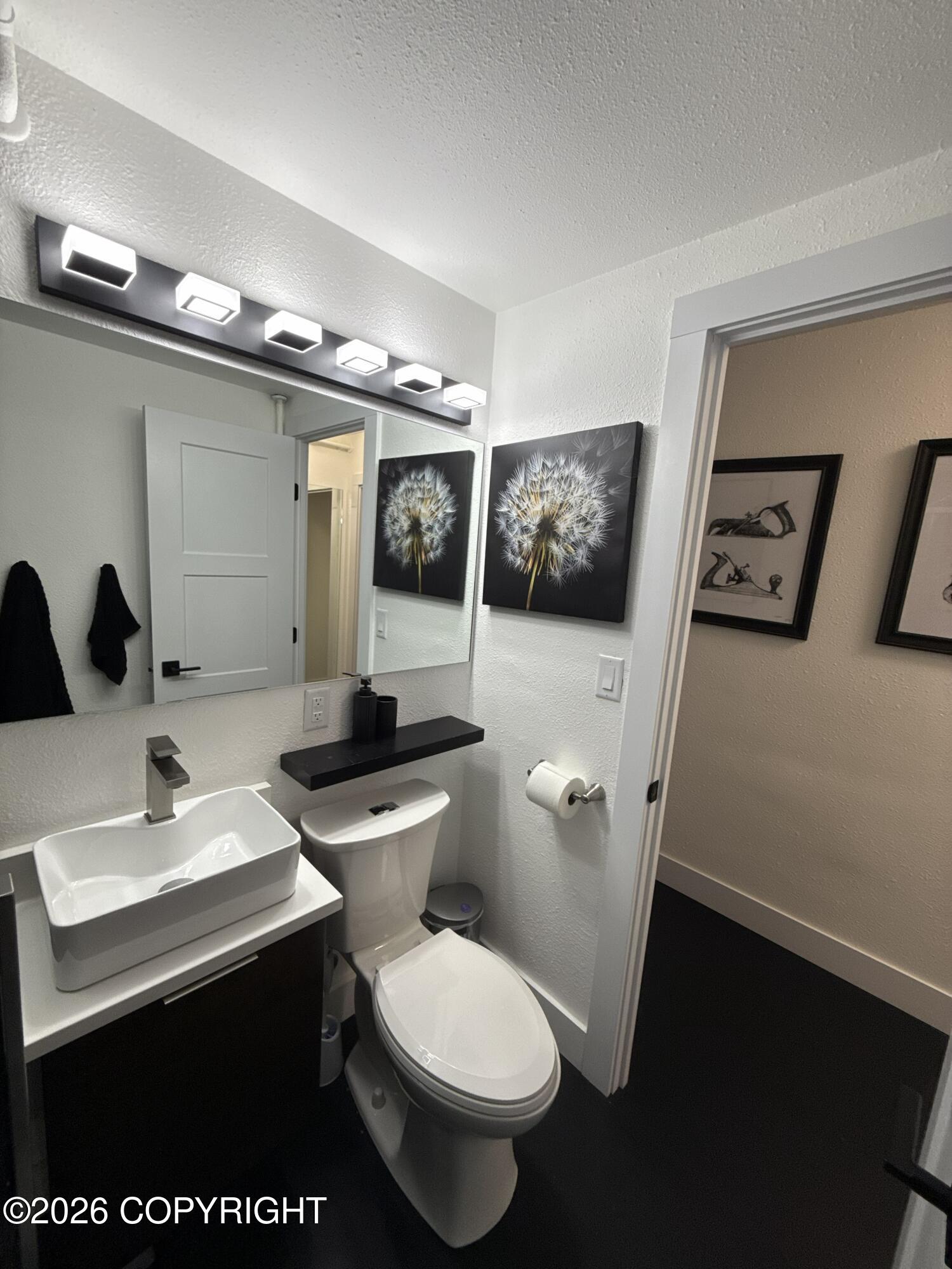 1110 W 6th Avenue 302 Property Photo 29