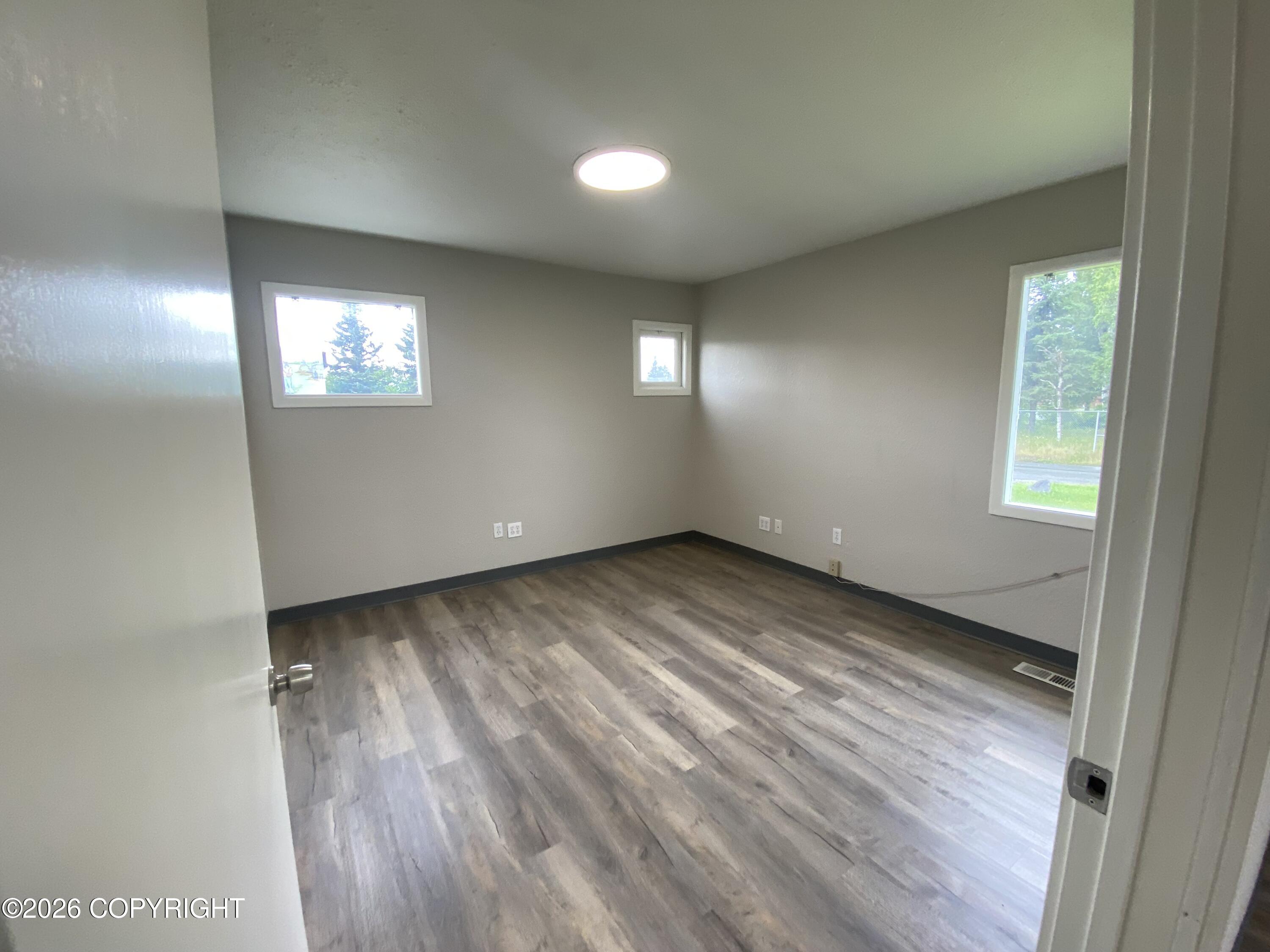 410 W 27th Avenue Property Photo 12