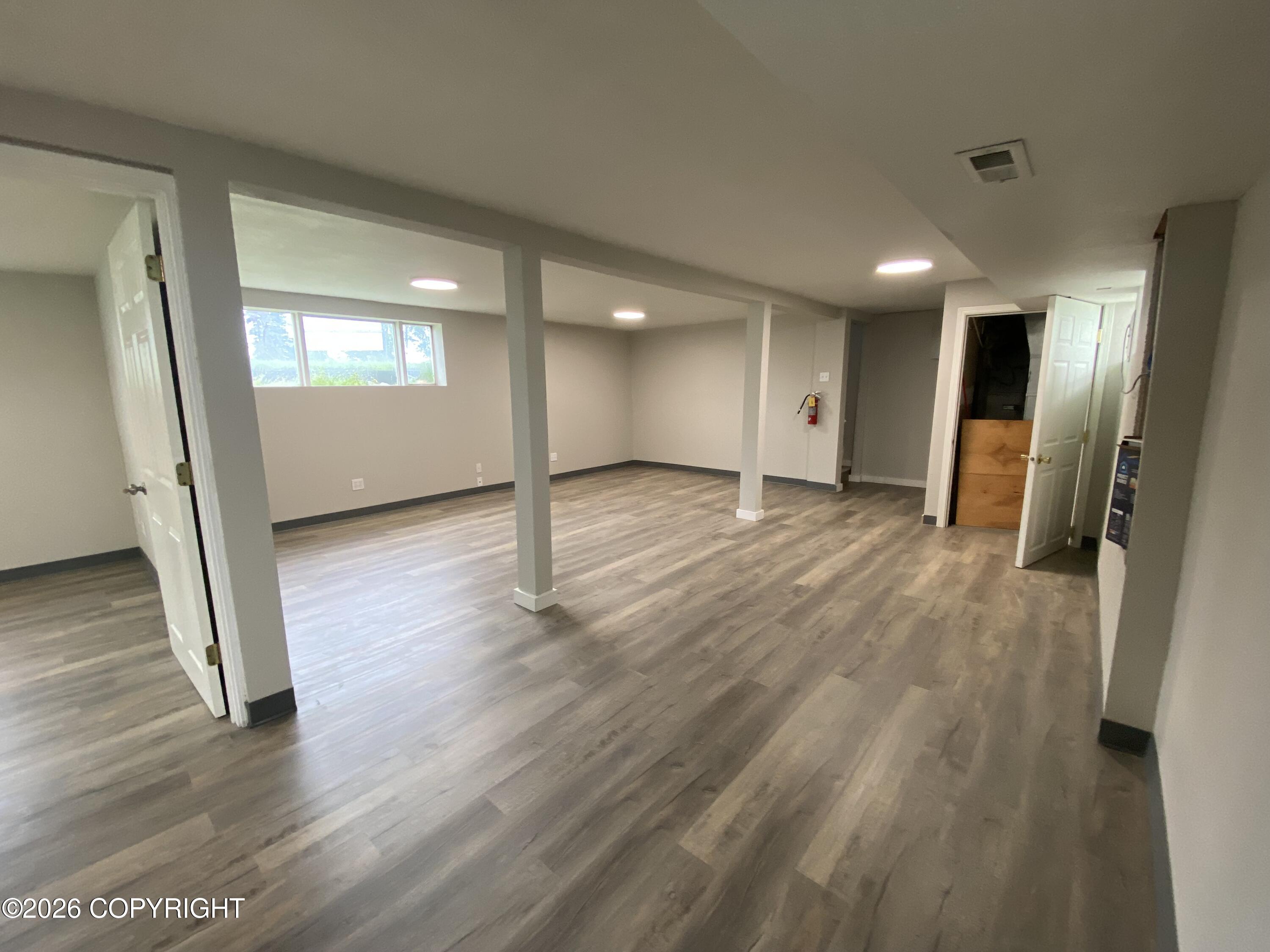 410 W 27th Avenue Property Photo 15