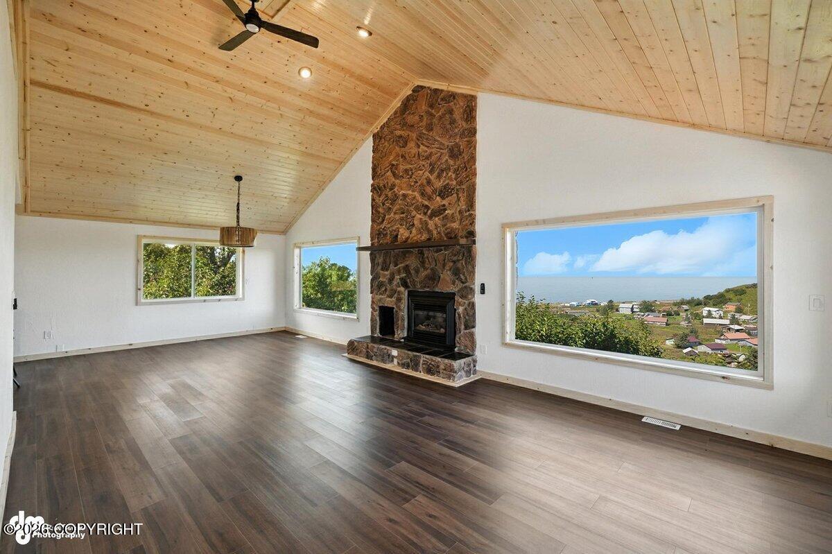 15519 Sterling Highway Property Photo 15