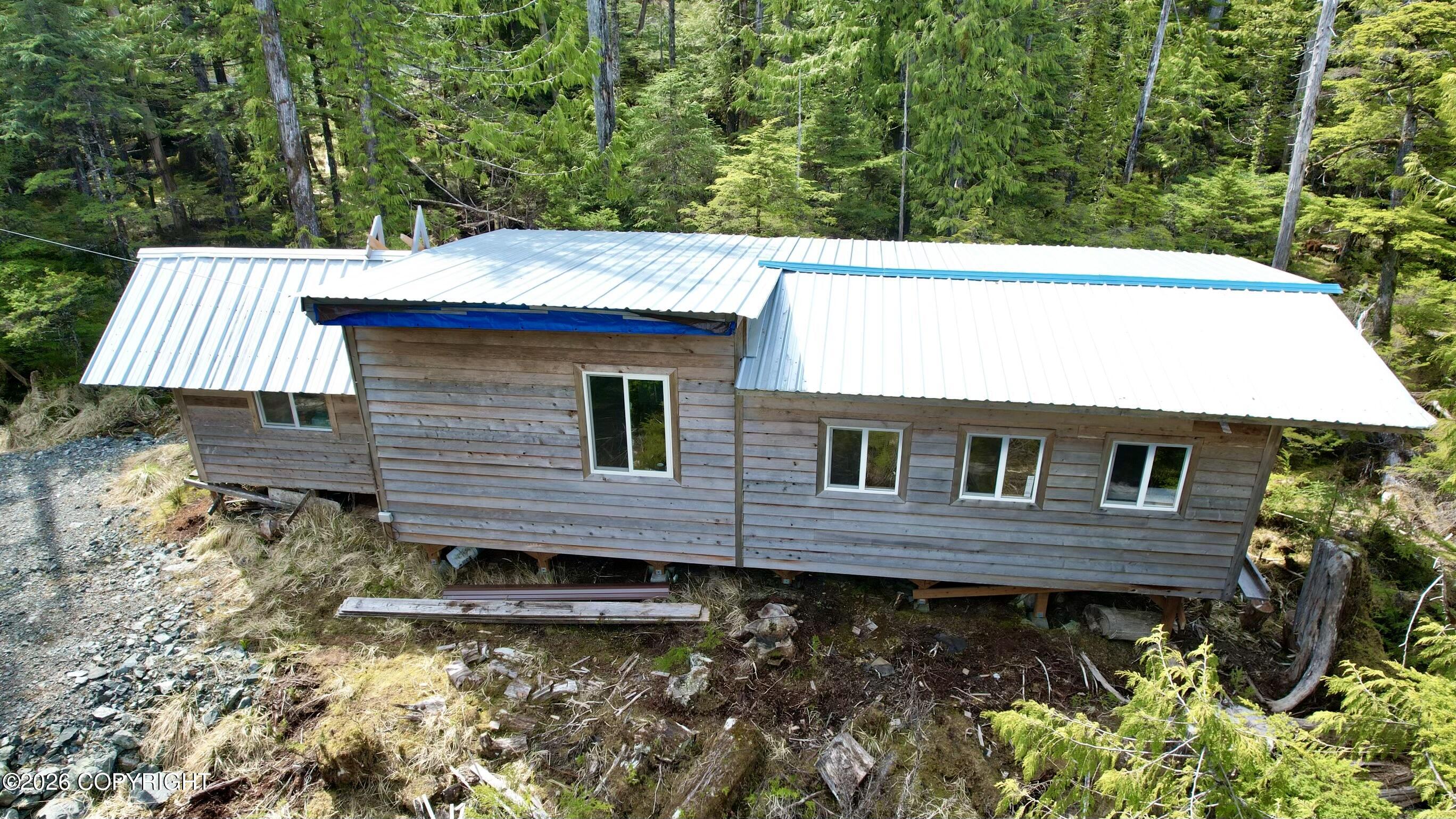 313 Se Bowhead Loop Property Photo 6