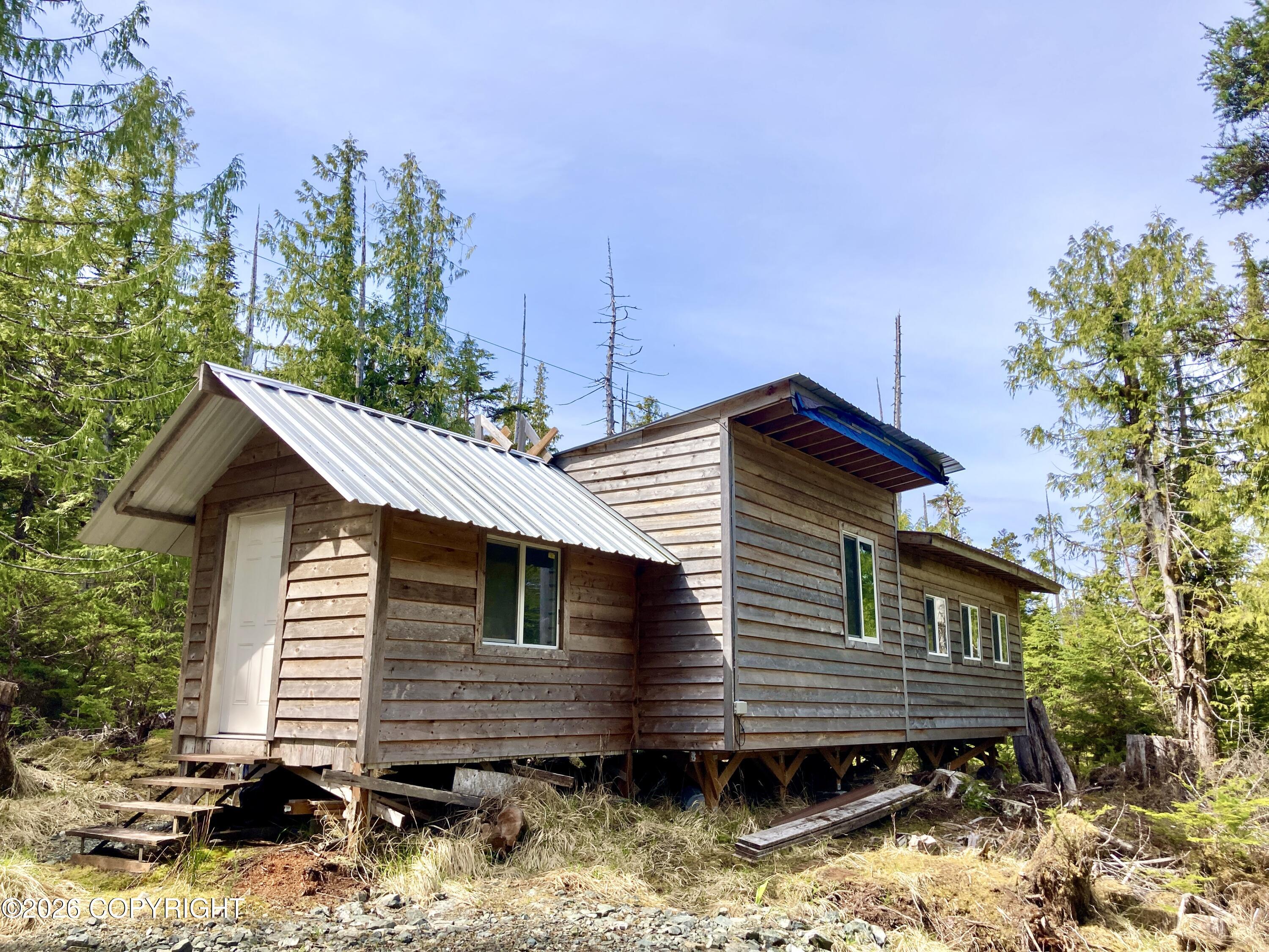 313 Se Bowhead Loop Property Photo 12