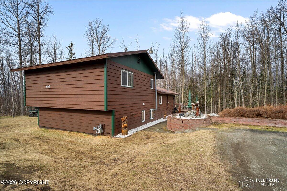 10200 E Palmer-wasilla Highway Property Photo 6