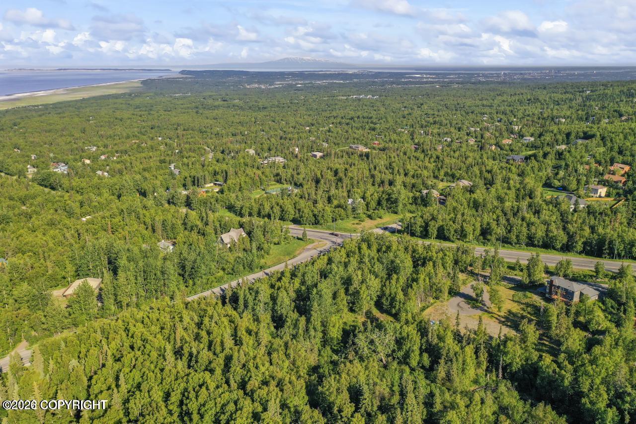 5910 Rabbit Creek Road Property Photo 8
