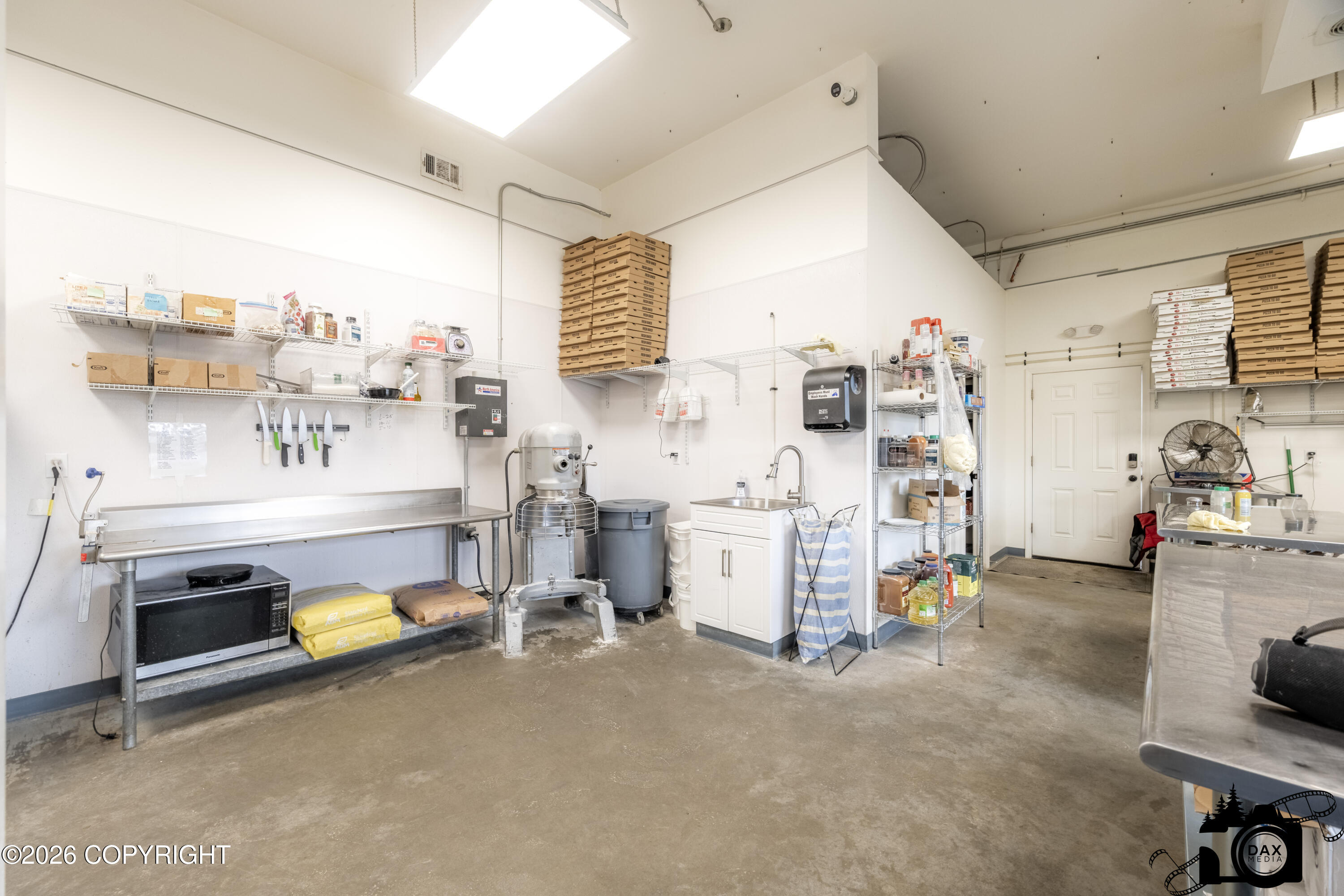 8380 N Palmer-fishhook Road Property Photo 10