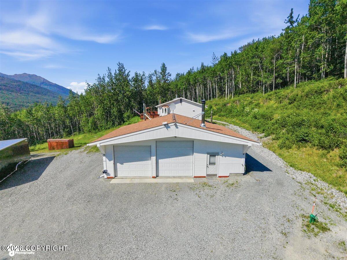 27141 Roop Road Property Photo 3