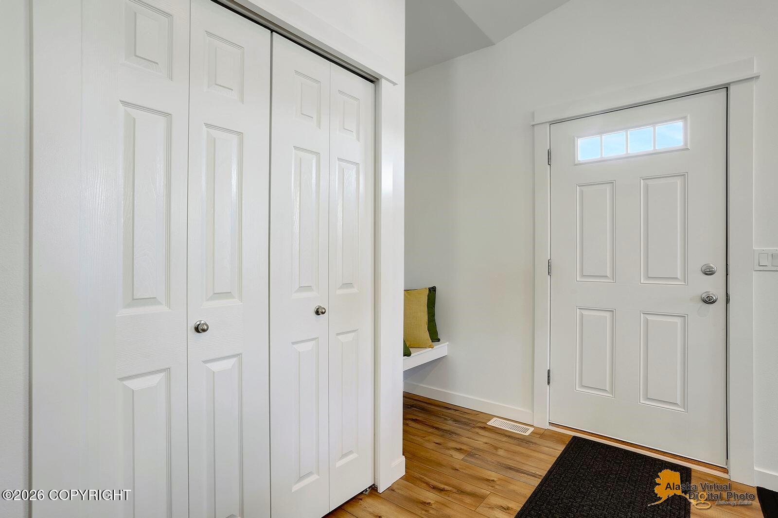 801 N Back Eddy Circle Property Photo 2