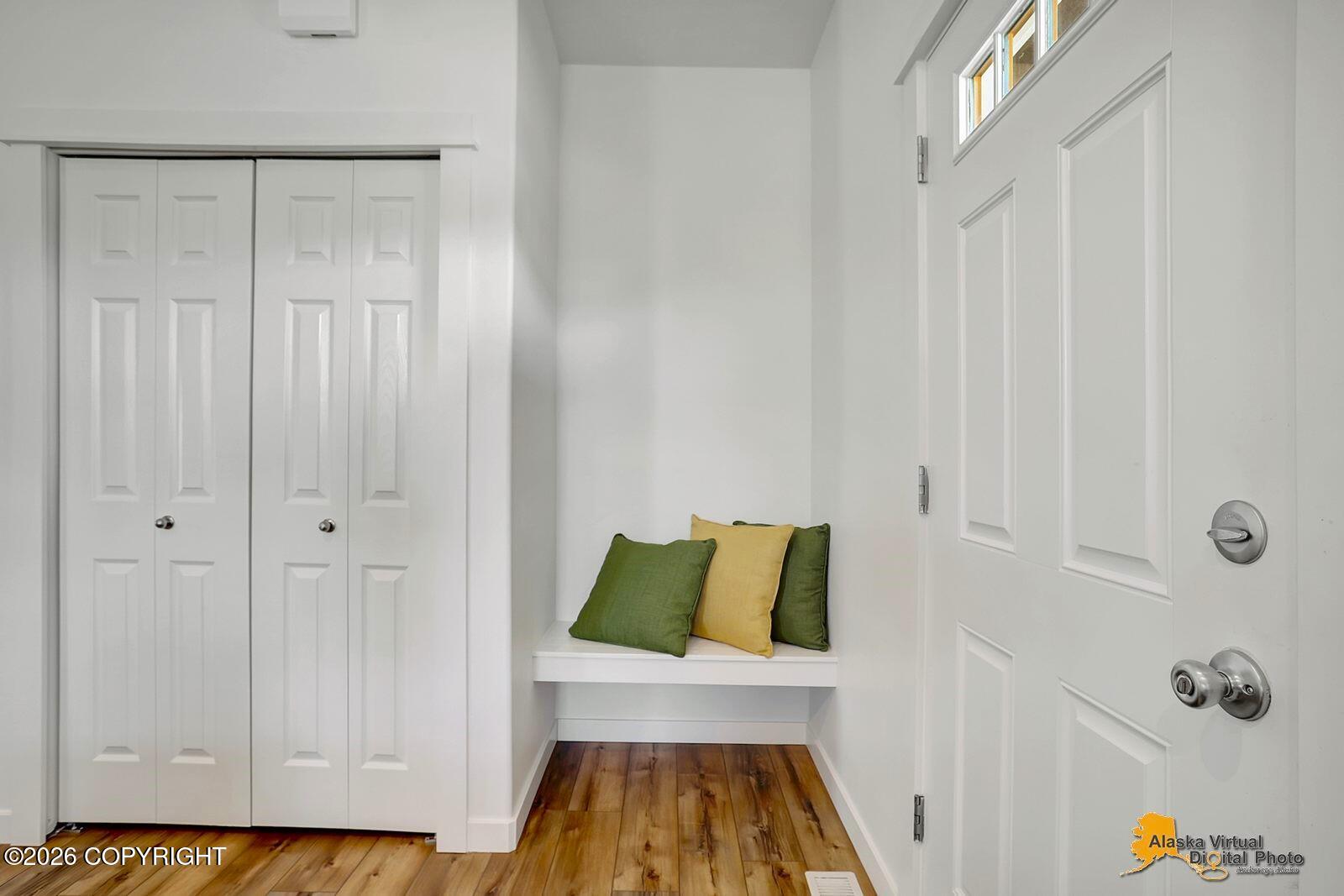 801 N Back Eddy Circle Property Photo 3
