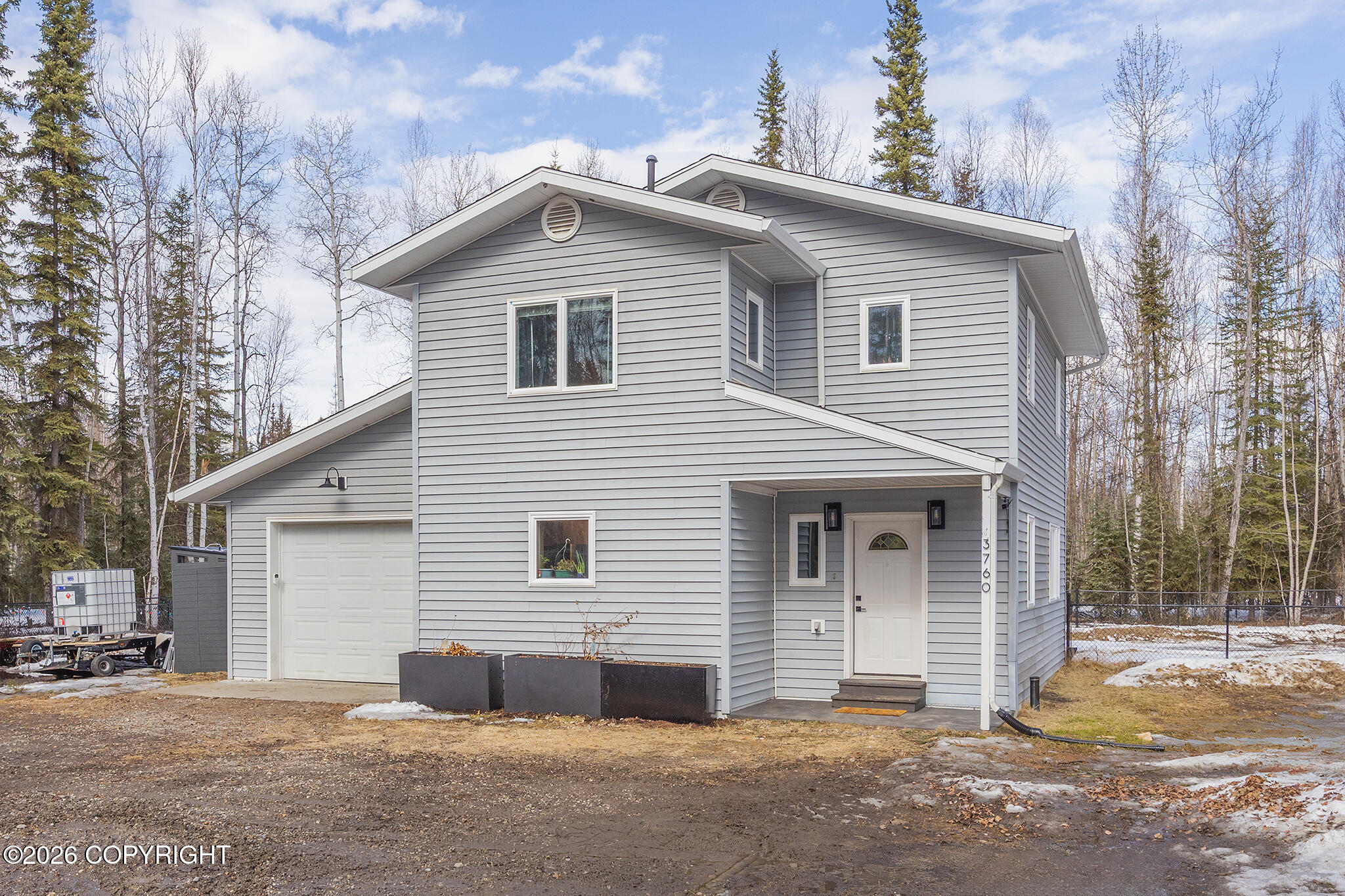 3760 Helensdale Avenue Property Photo 1