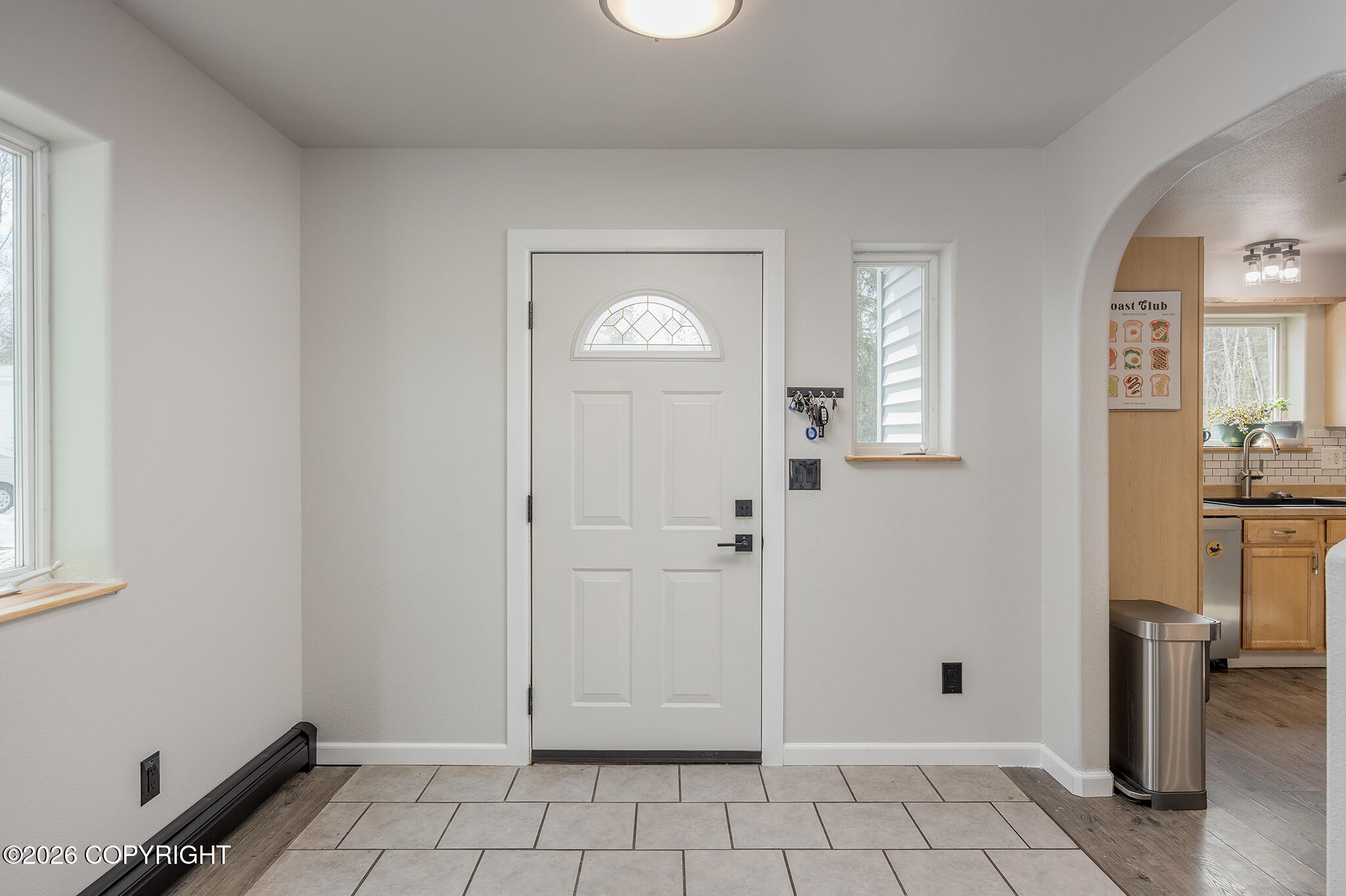 3760 Helensdale Avenue Property Photo 3