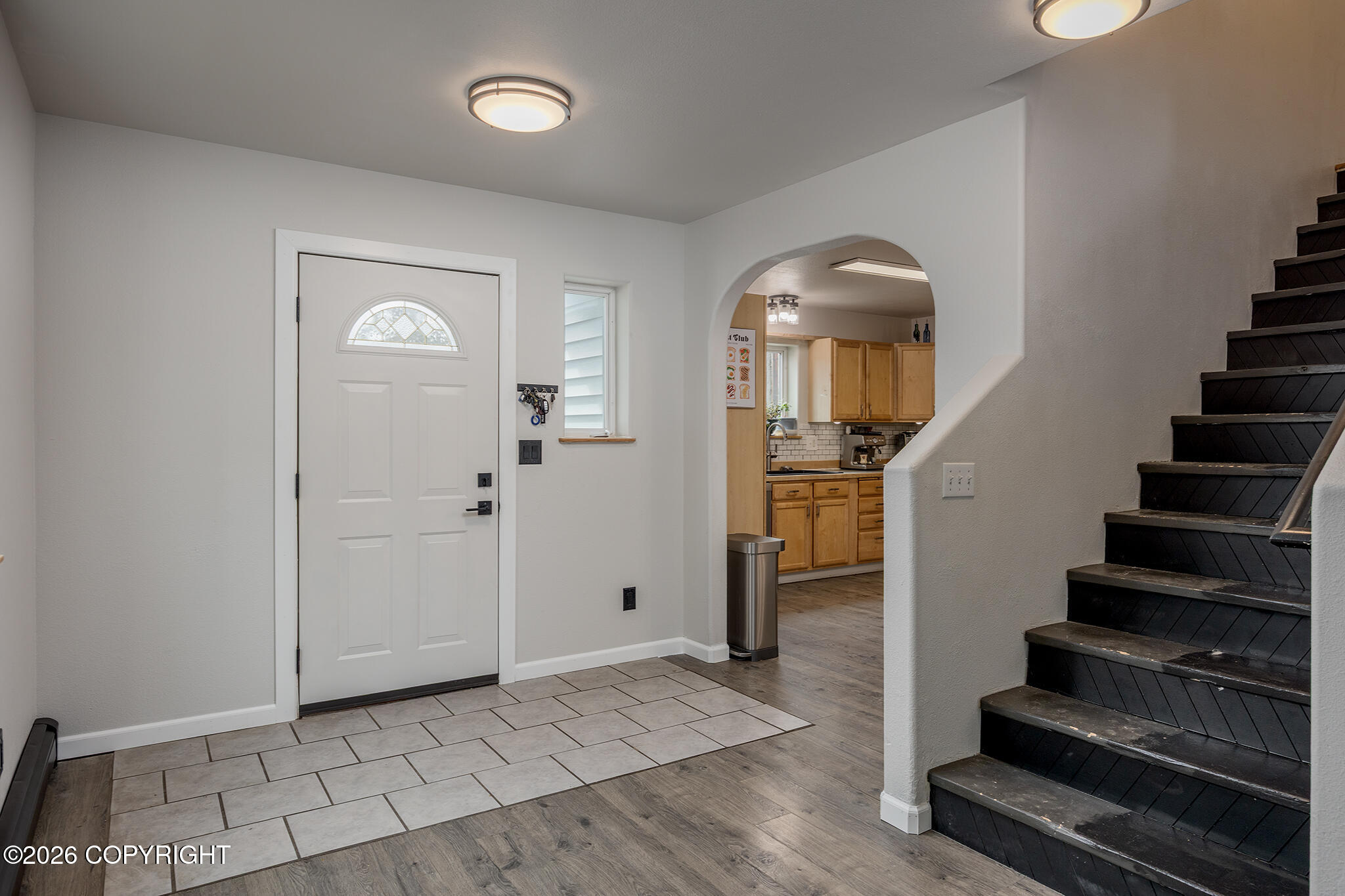 3760 Helensdale Avenue Property Photo 8