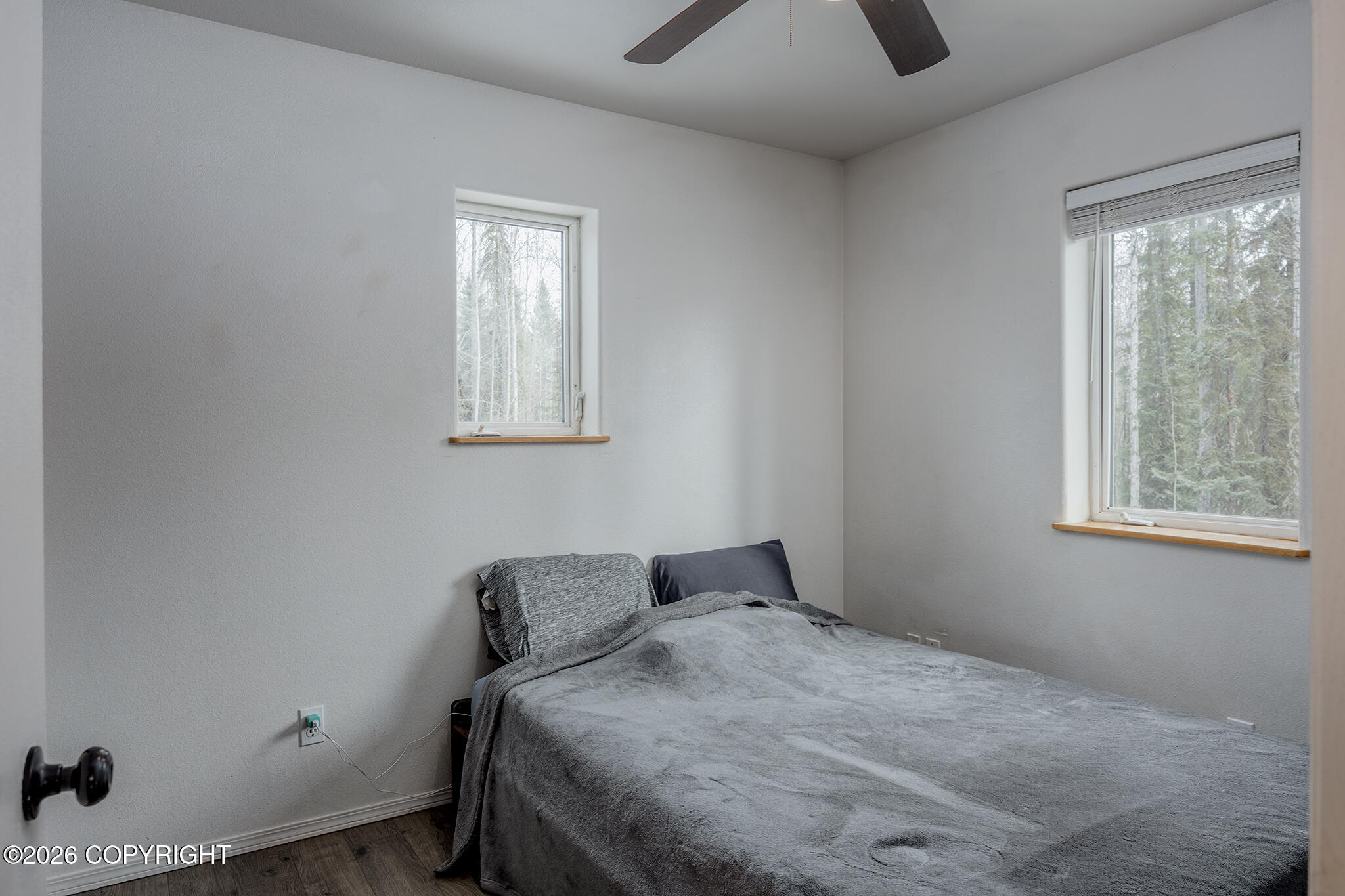 3760 Helensdale Avenue Property Photo 13