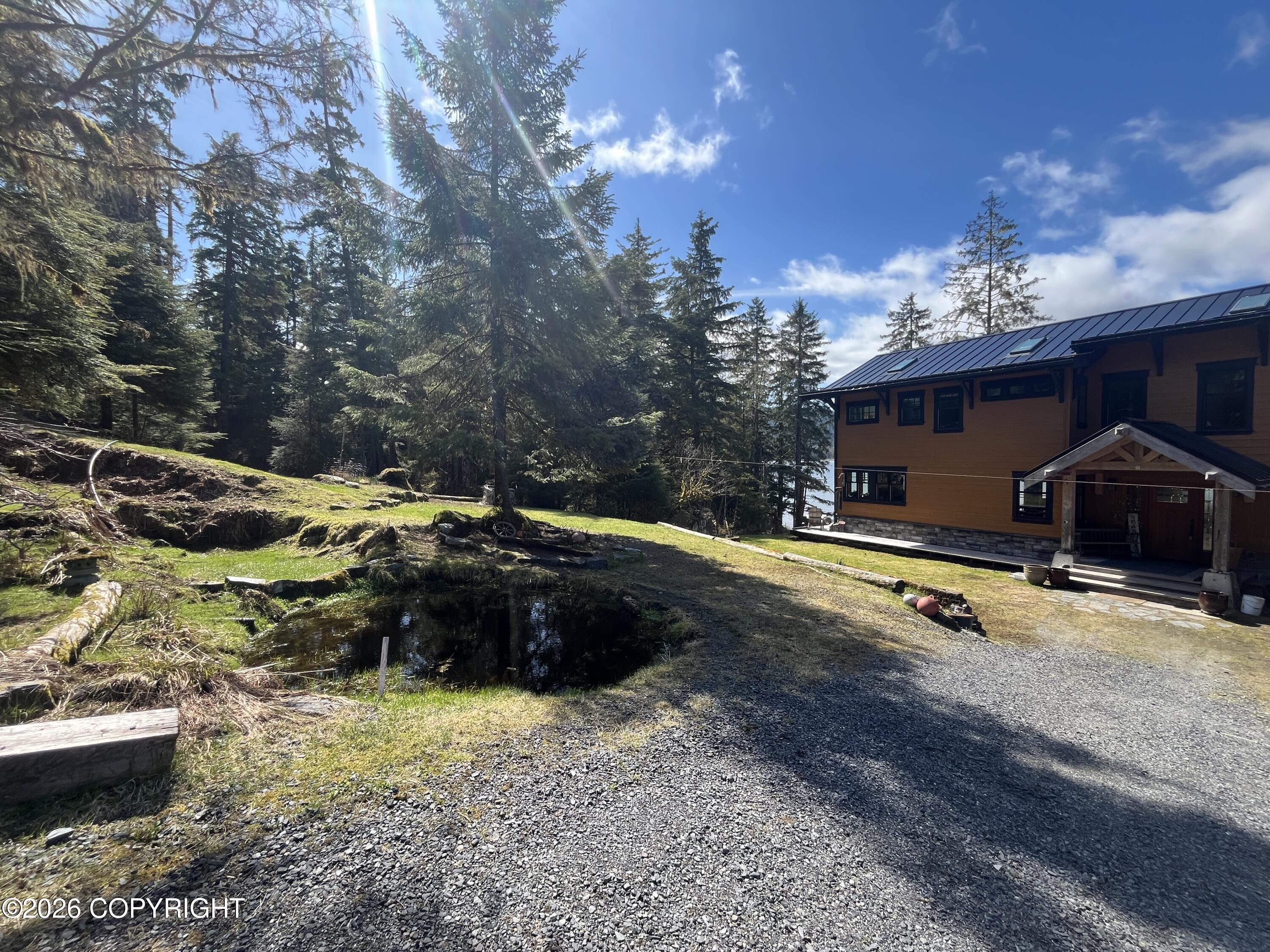 894 Mitkof Highway Property Photo 3