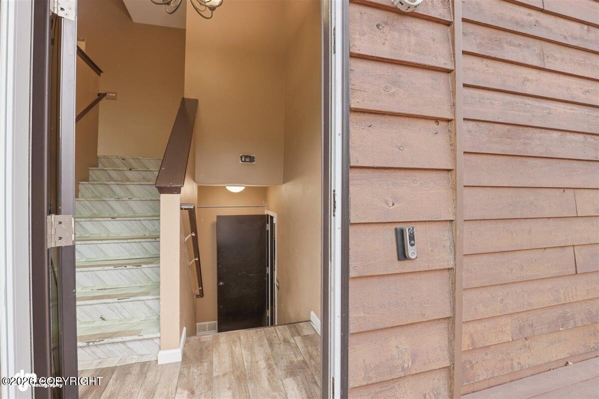 8401 Stacey Circle Property Photo 4