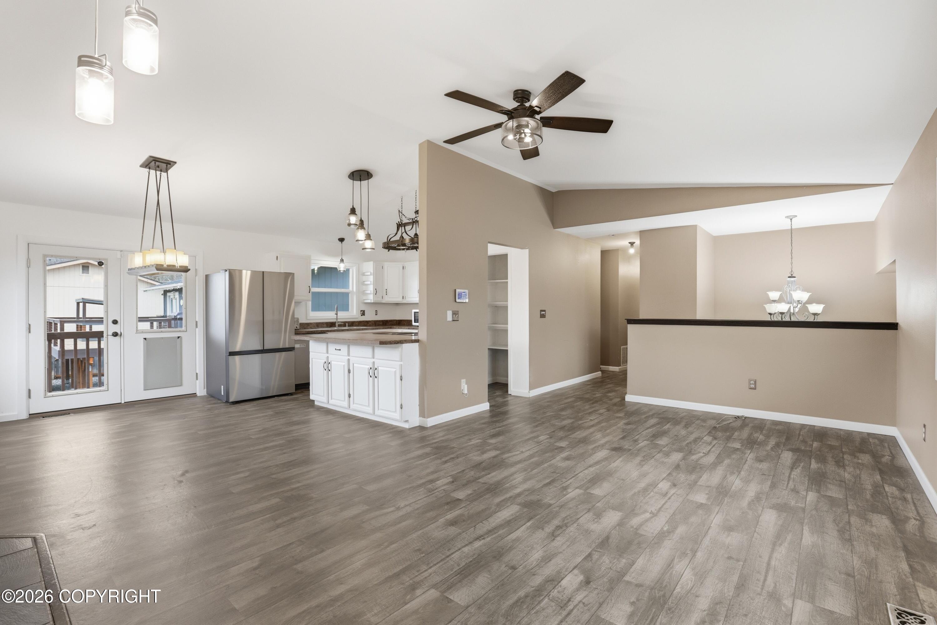 8401 Stacey Circle Property Photo 10