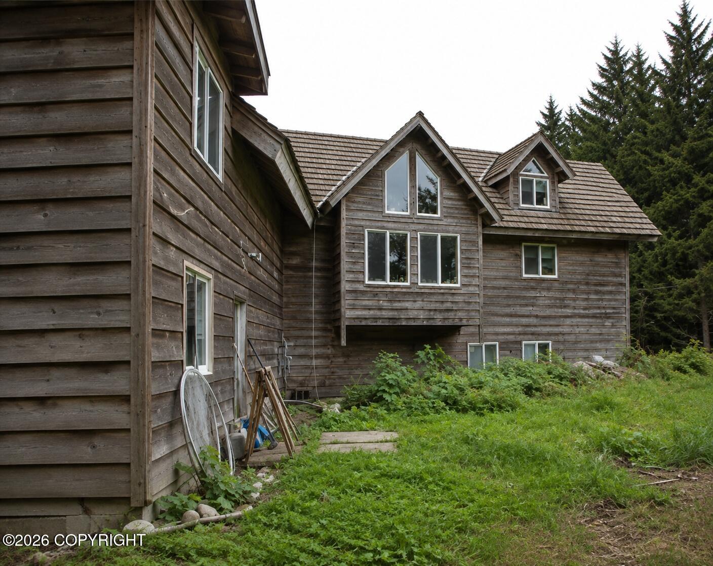 1139 De Graffenried Court Property Photo 6
