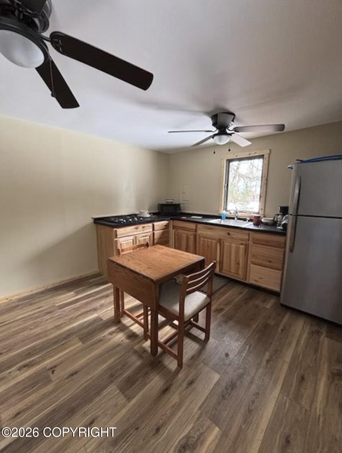 24761 W Eileen Way Property Photo 10