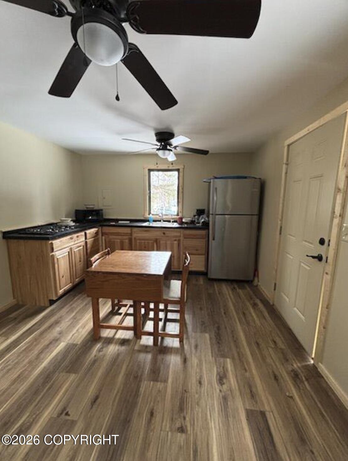 24761 W Eileen Way Property Photo 19