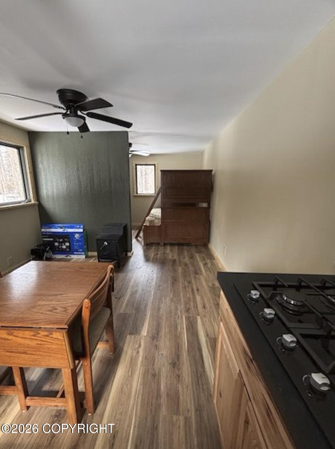24761 W Eileen Way Property Photo 21
