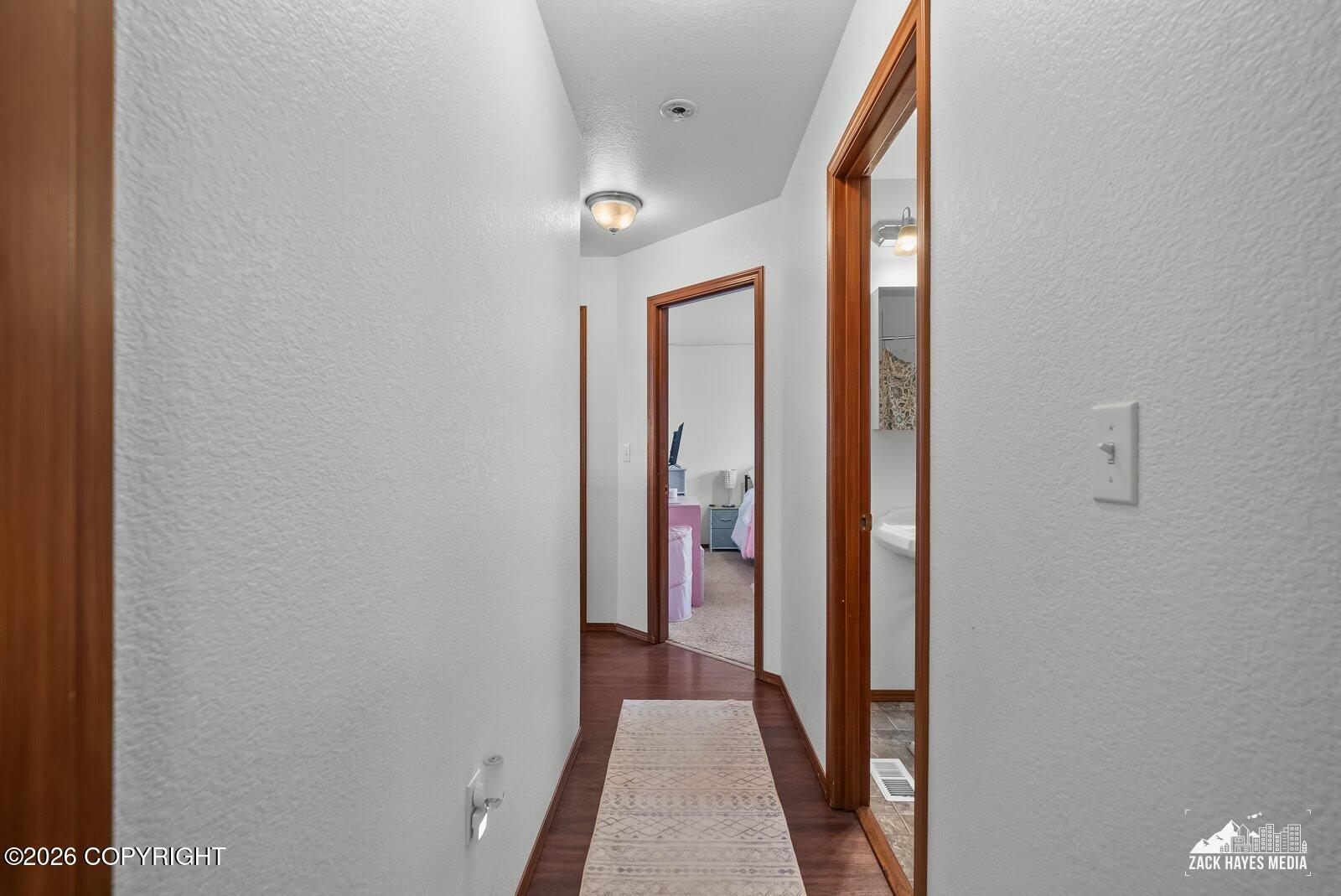 1175 N Angus Loop Property Photo 40