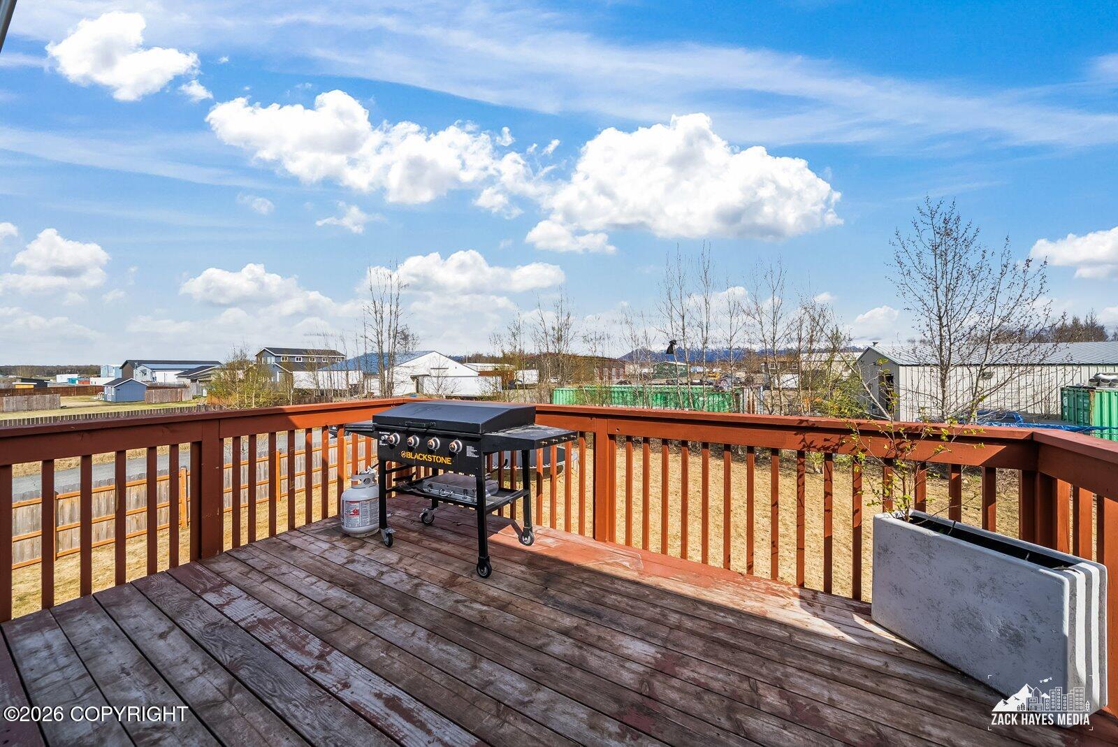 1175 N Angus Loop Property Photo 58