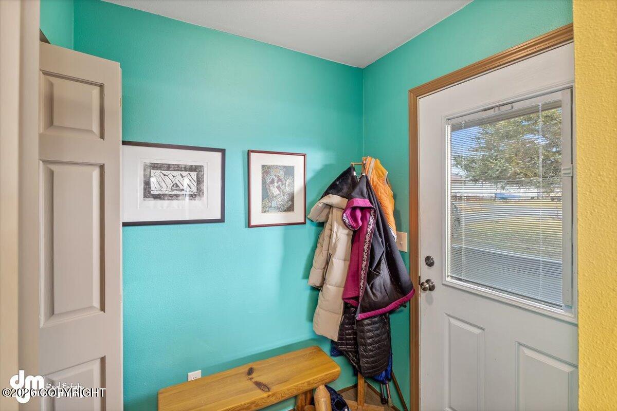 40895 Seaview Circle Property Photo 5