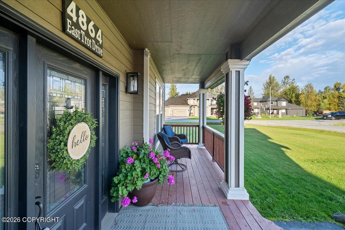 4864 E Trot Drive Property Photo 4