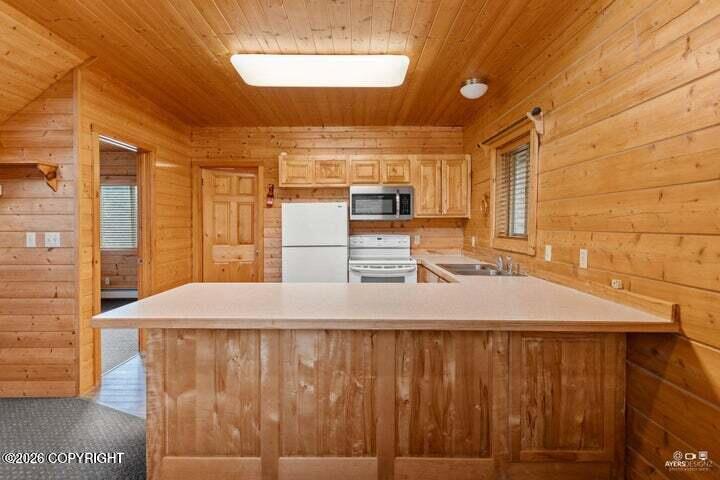 1350 Angler Drive Property Photo 24