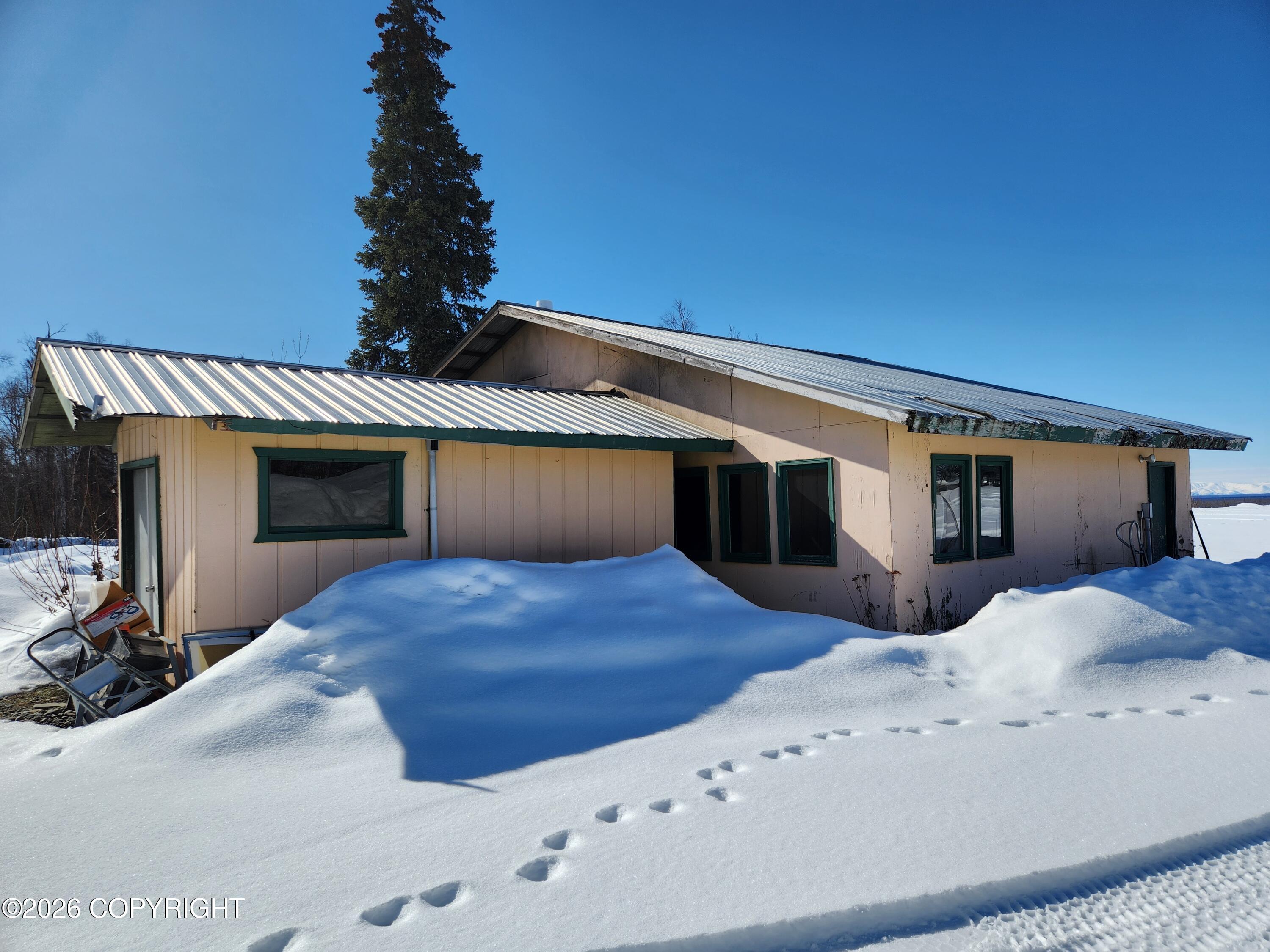 23002 N Gerald Circle Property Photo 10